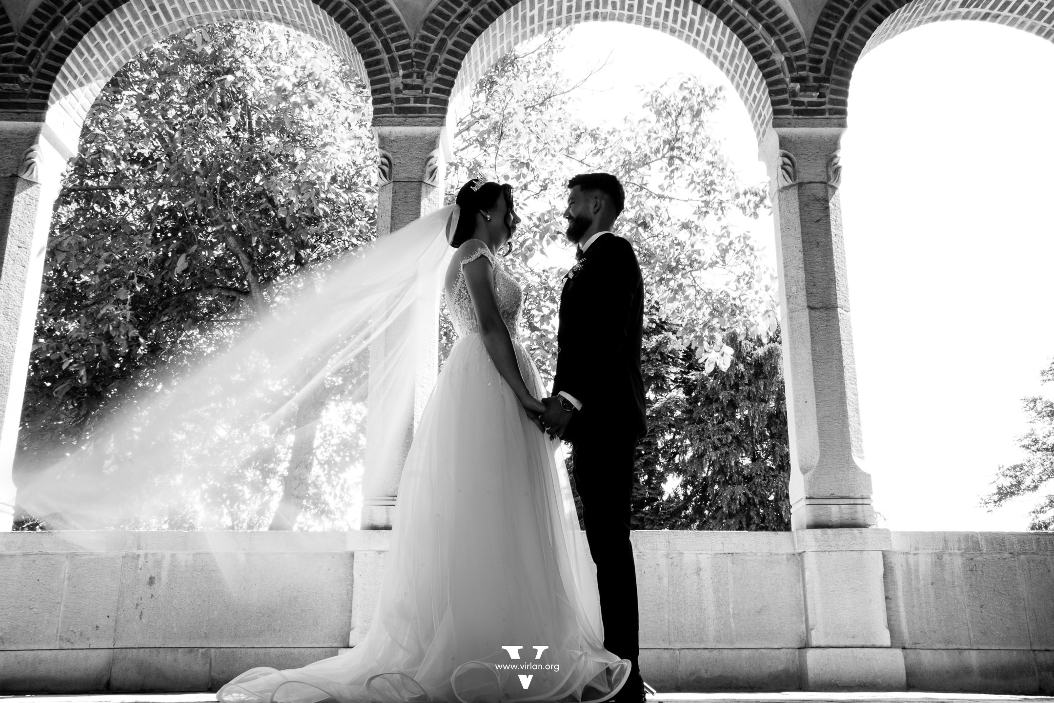 Fotografie de nunta. Cosmin Virlan - Fotograf de eveniment din Târgoviște