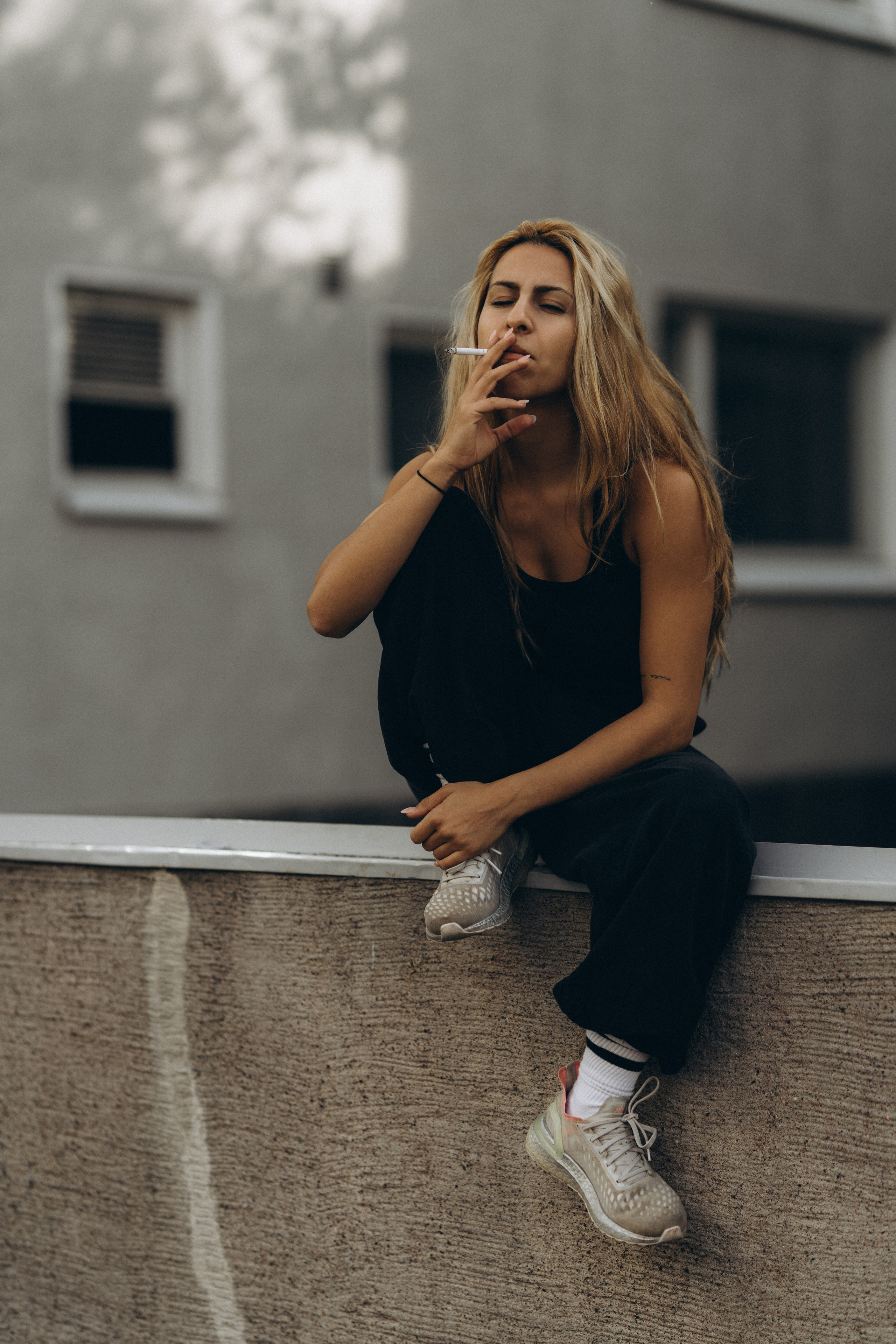 Mitra. Wedding and potrait photographer in Helsinki Vickan O