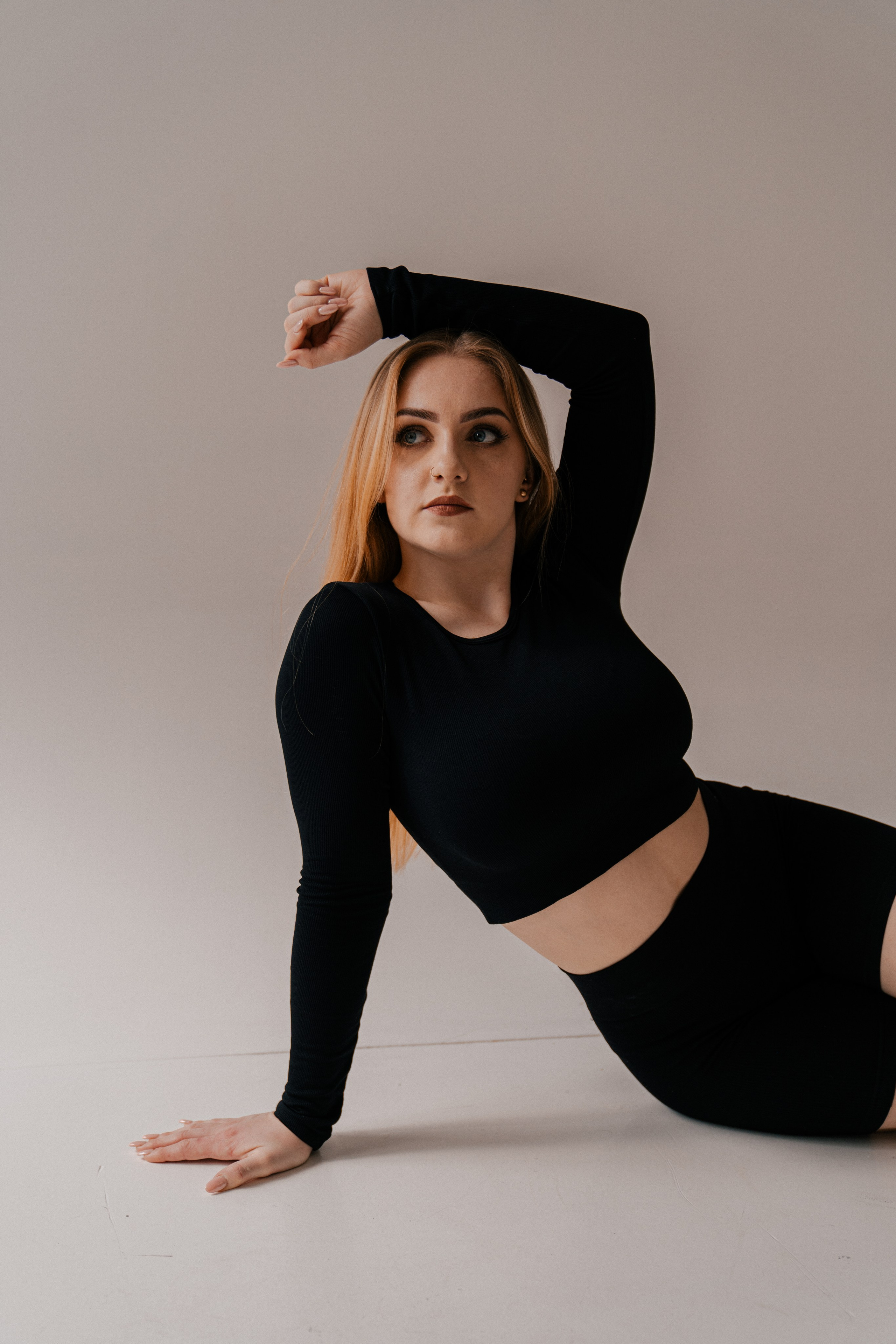 SESJE KOBIECE. Fotograf Gdańsk - Malwina Beszczyńska | Sesje ciążowe - brzuszkowe