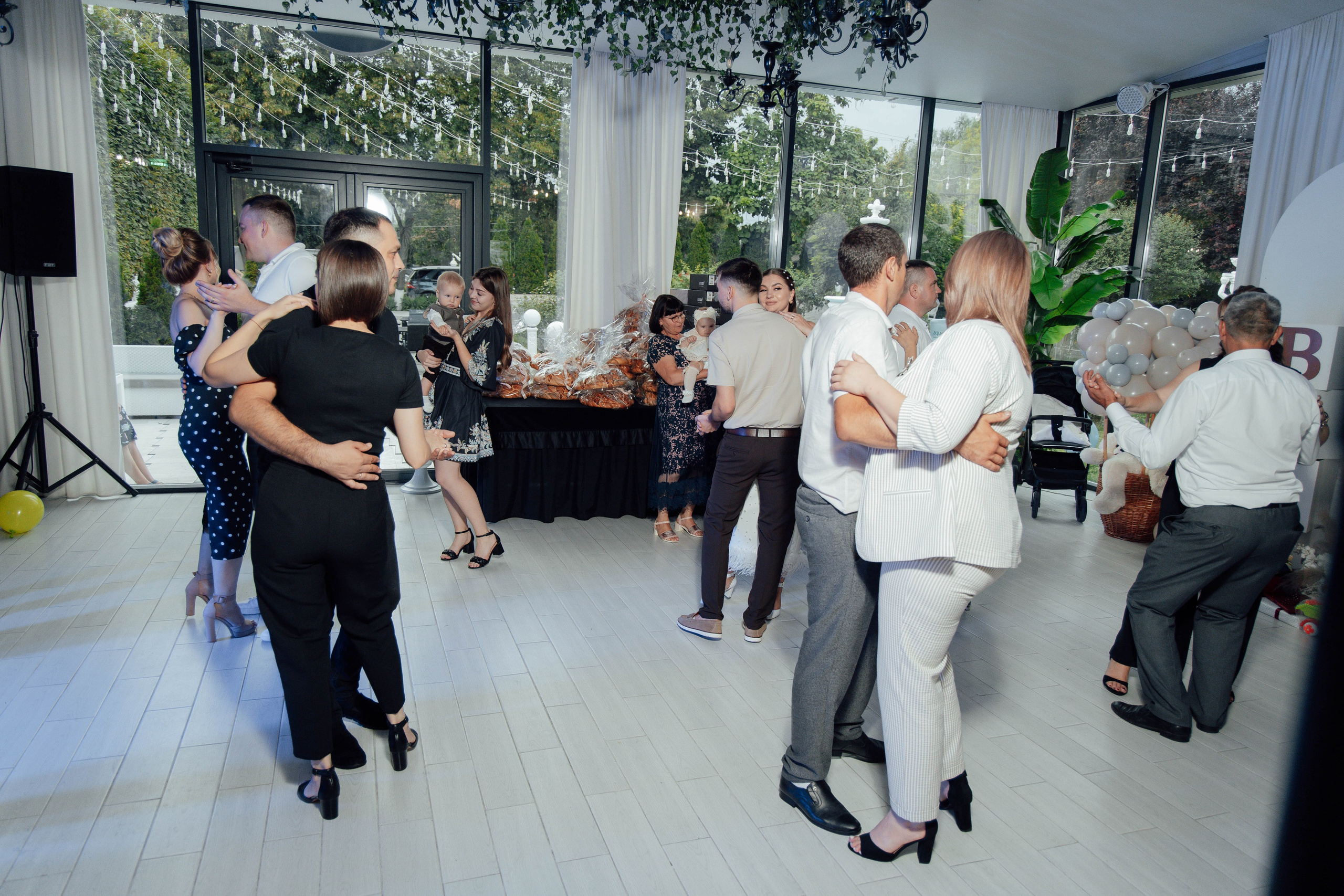 Cumetrie. Свадебный Фотограф, Детский и семейый Фотограф Молдова