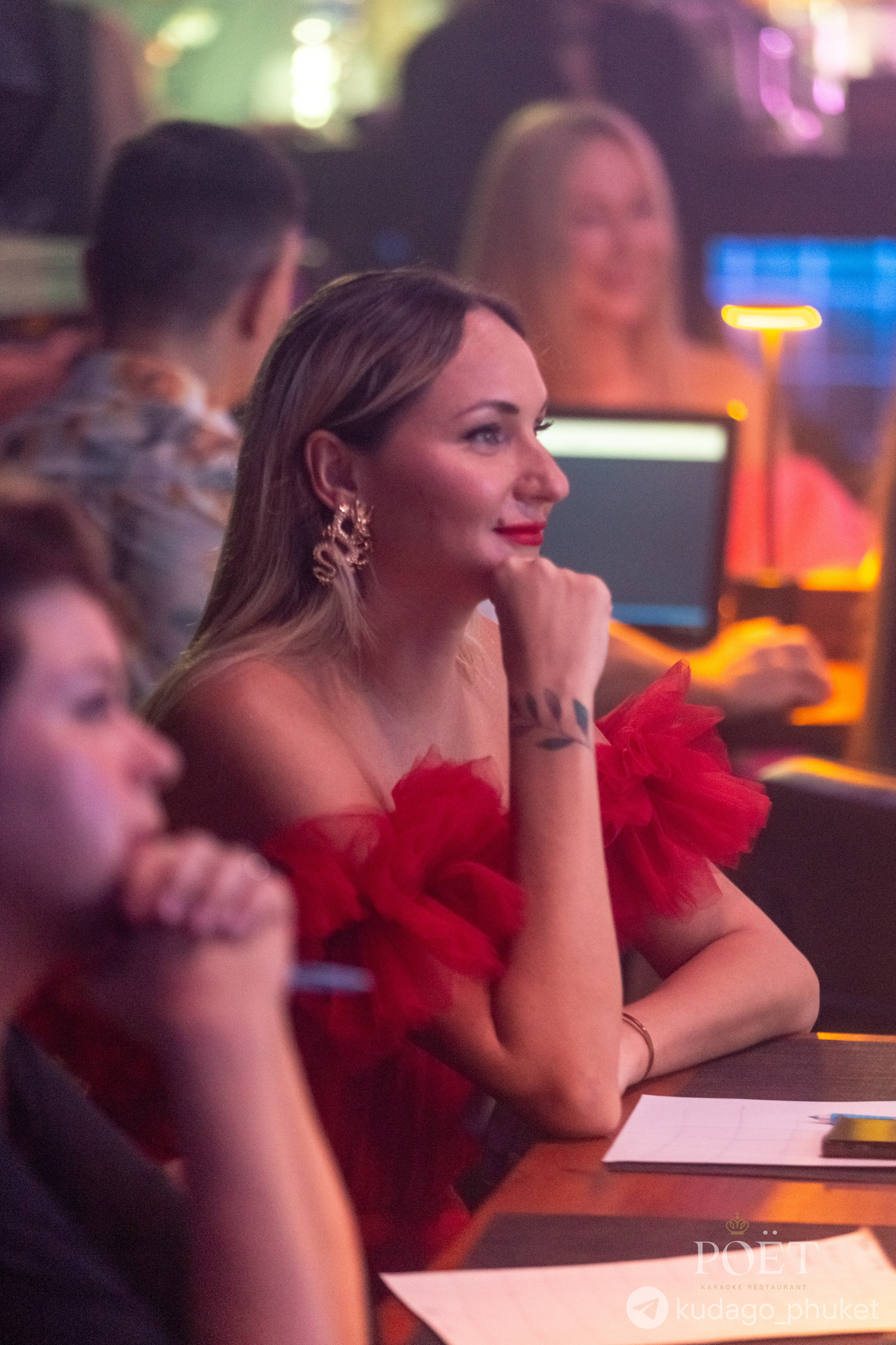 Вокальный конкурс POËT | Фоторепортаж | Афиша | DAVAYSXODIM.com PHUKET. АФИША|ФОТОРЕПОРТАЖИ|ИВЕНТЫ|ПХУКЕТ