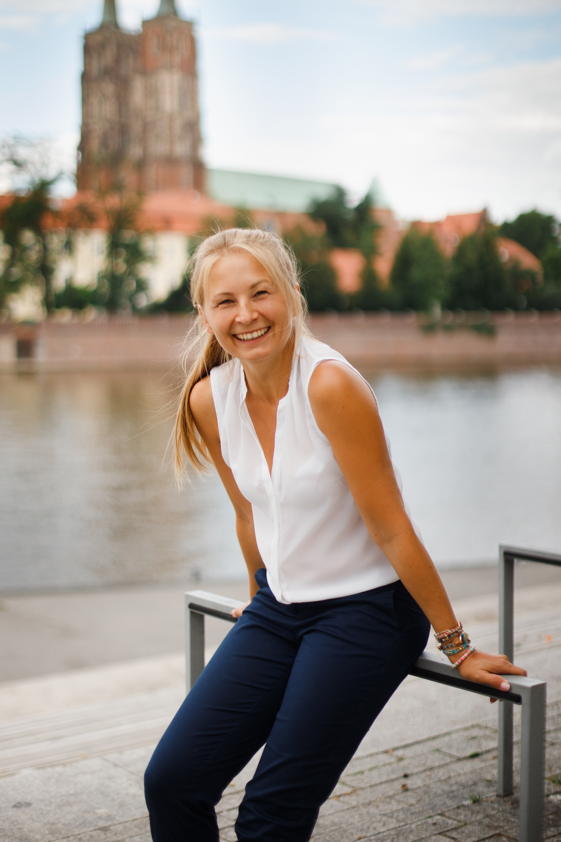 Małgorzata | business portrait. Kaja | fotograf we Wrocławiu | ludzie i psy