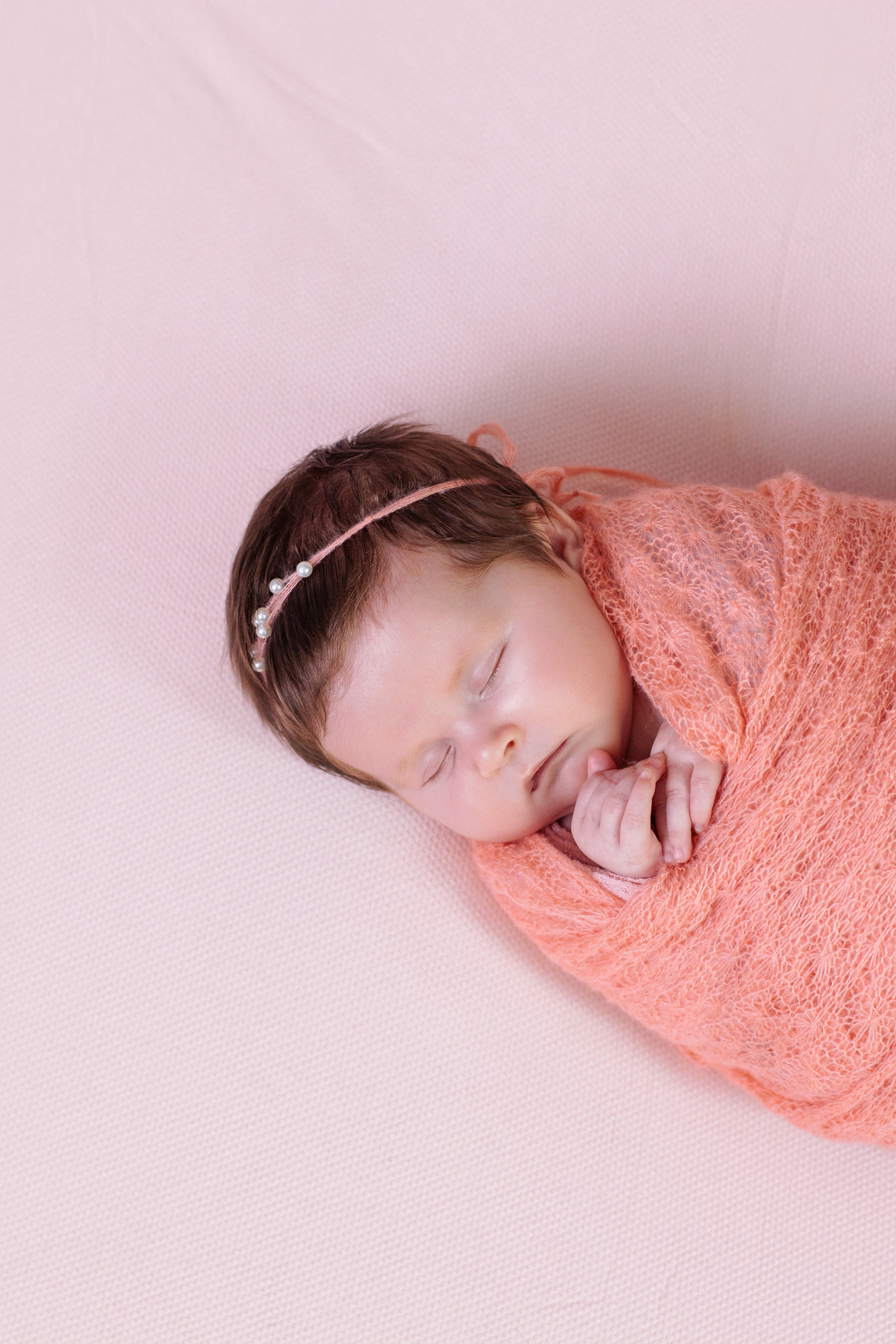 Фотосессия новорождённого в Бельцах — newborn и lifestyle