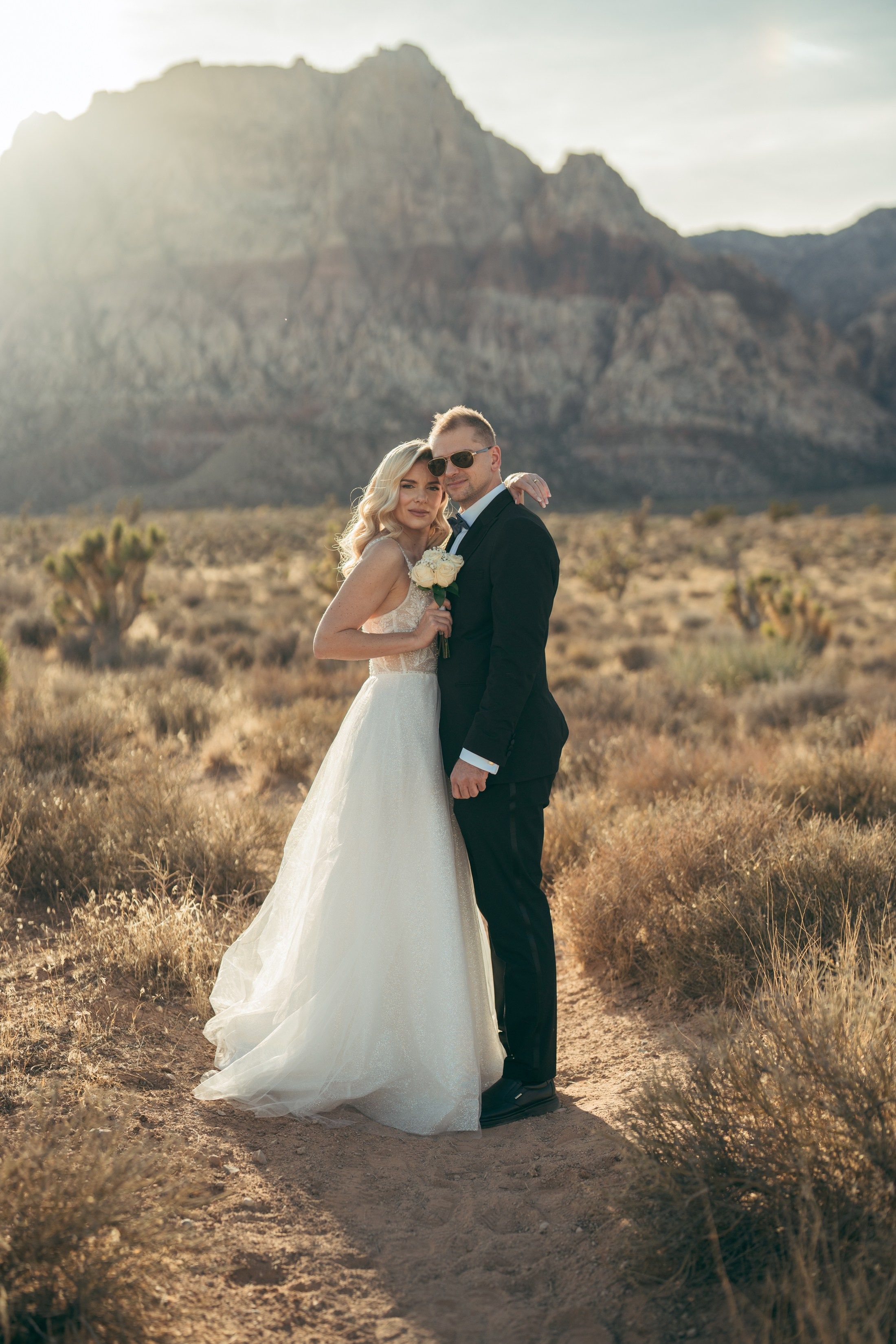 Yrina&Miroslav. Wedding & elopement photographer Viktoriya Kravtsov. Las Vegas