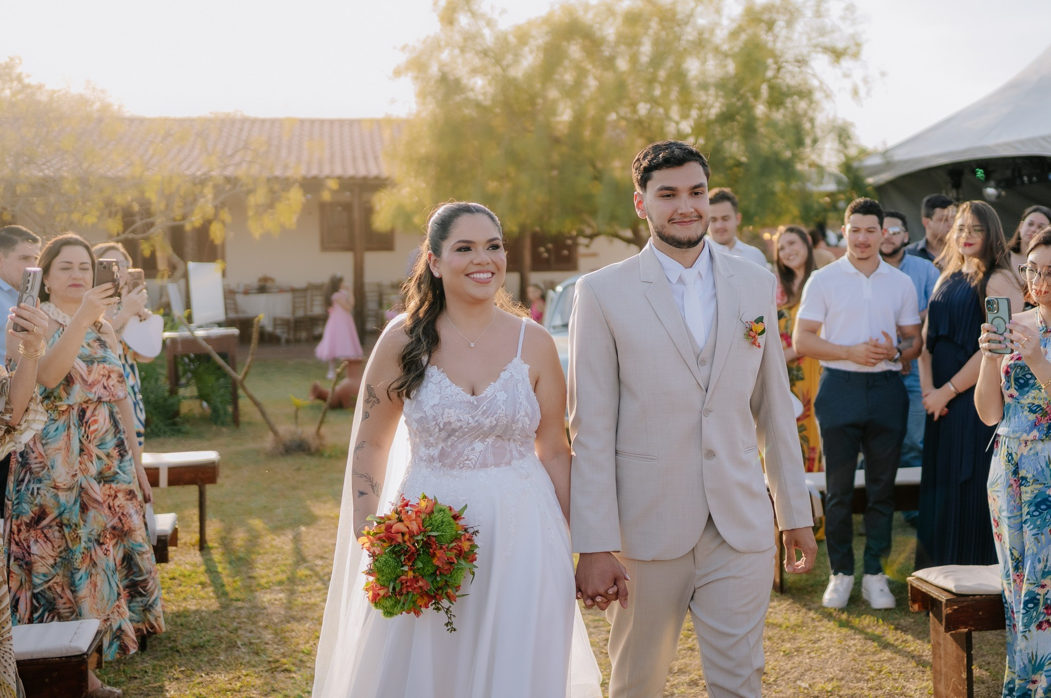 Livia & Fernando — Chácara Esperança / Piratininga SP. Robson Colaço