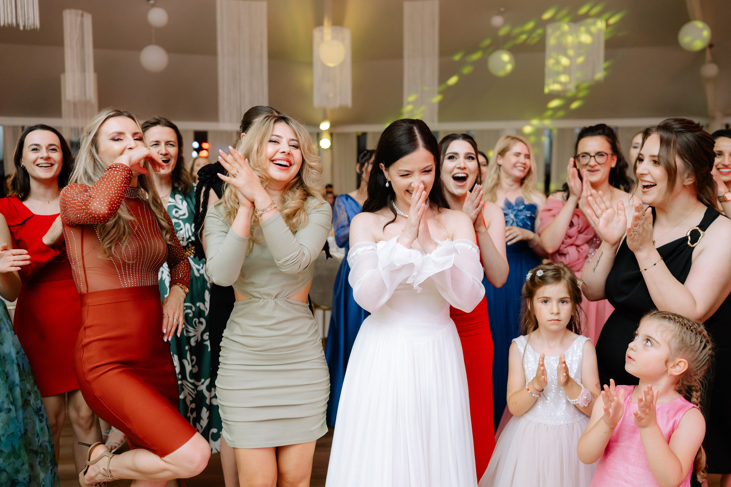 Alina + Gabriel | Liria. Proud Vision Weddings | Wedding Photography & Films — Servicii profesionale Foto Video Nunta Iasi