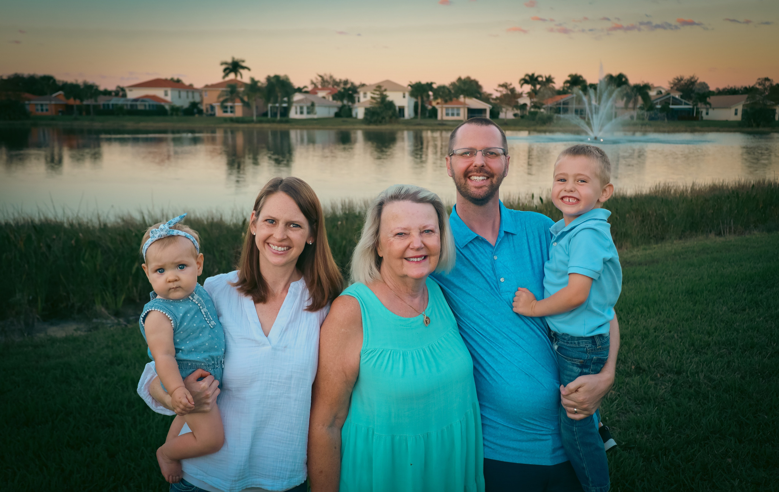 Family Photo Sample D. Out and About 239