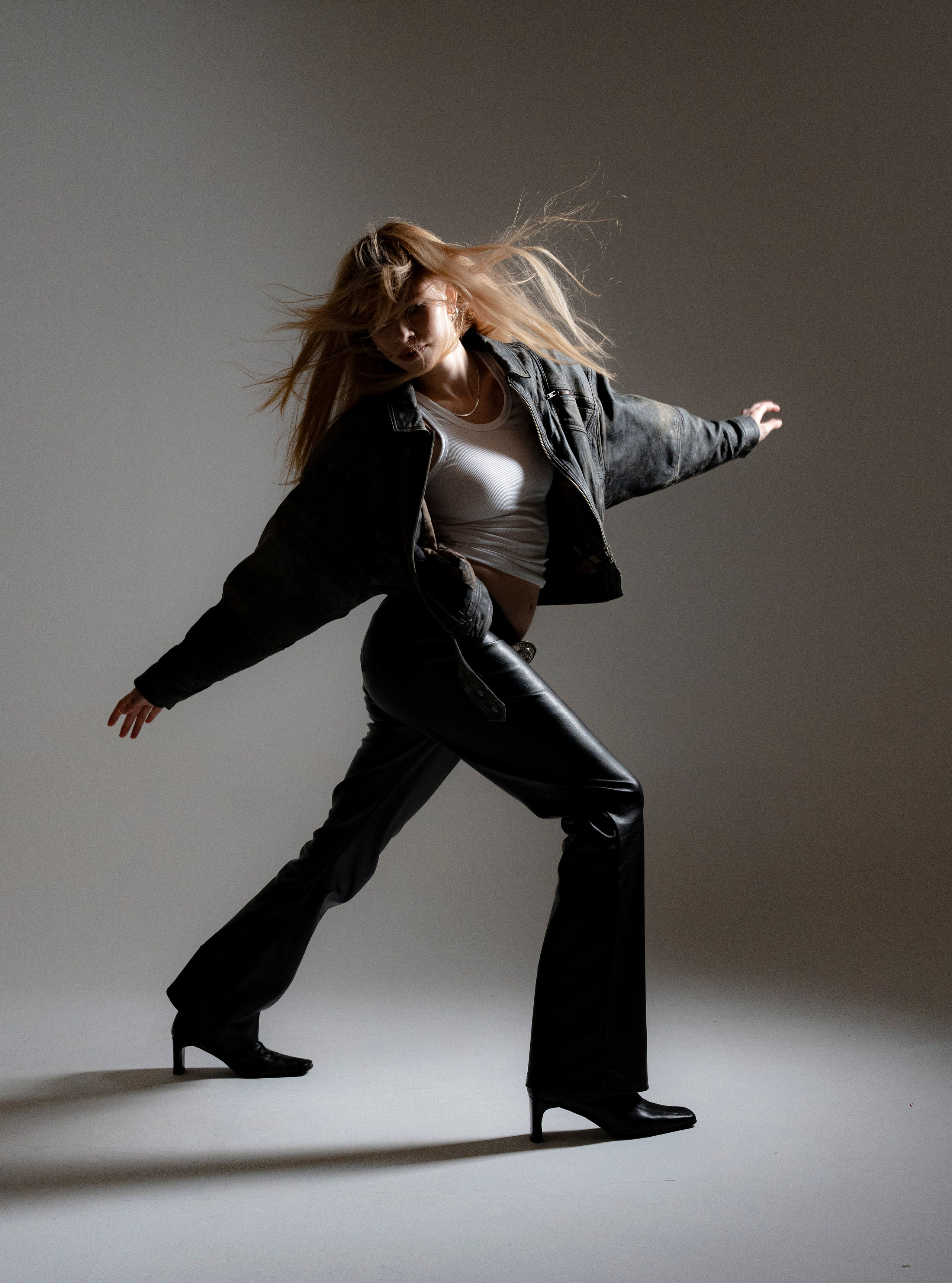 XANDRA. Anna Omni — concept photographer and digital artist in Riga, Latvia