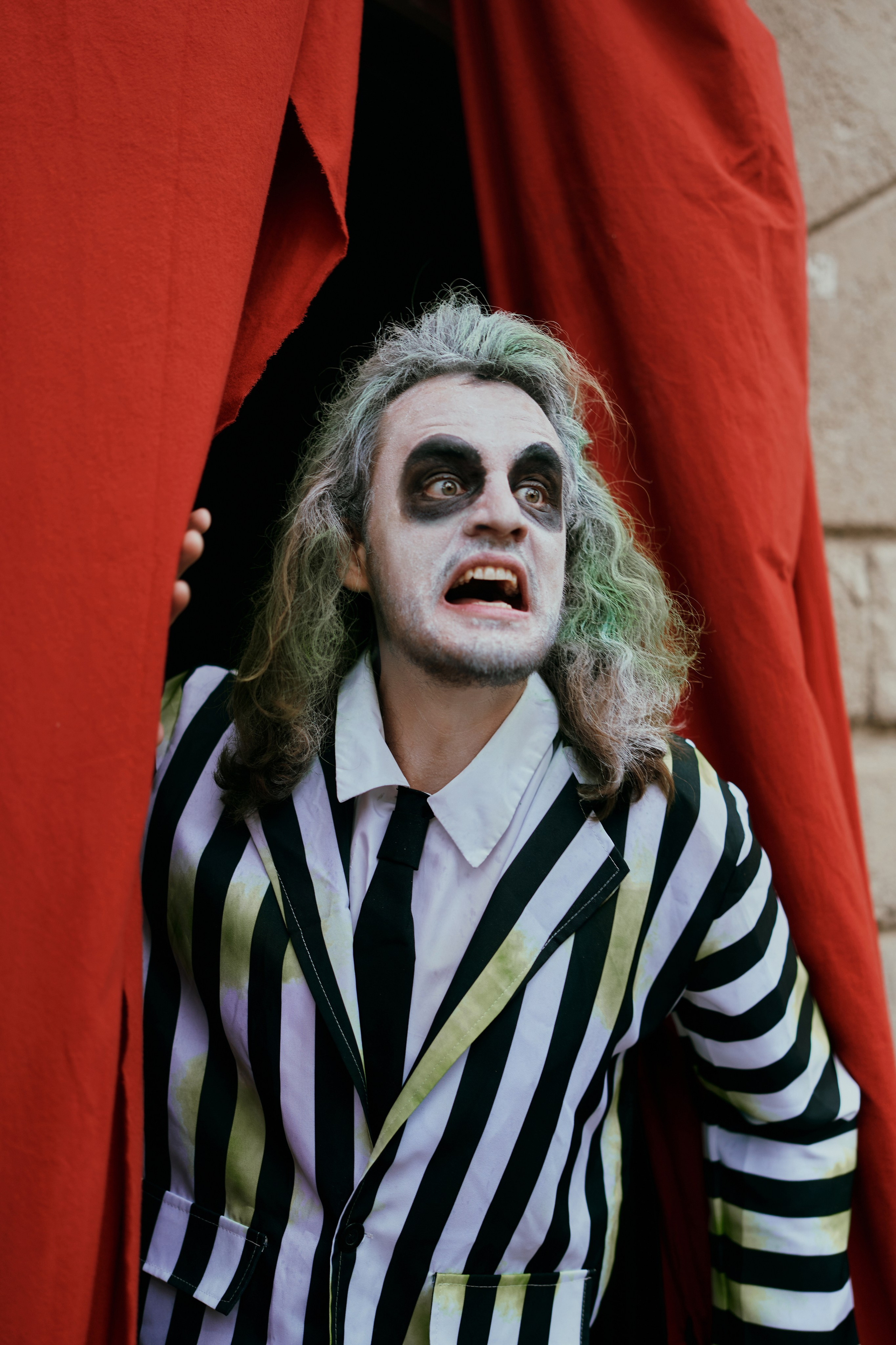 Битлджус-Битлджус-Битлджус. Фотограф в Барселоне Жанна Захарченко