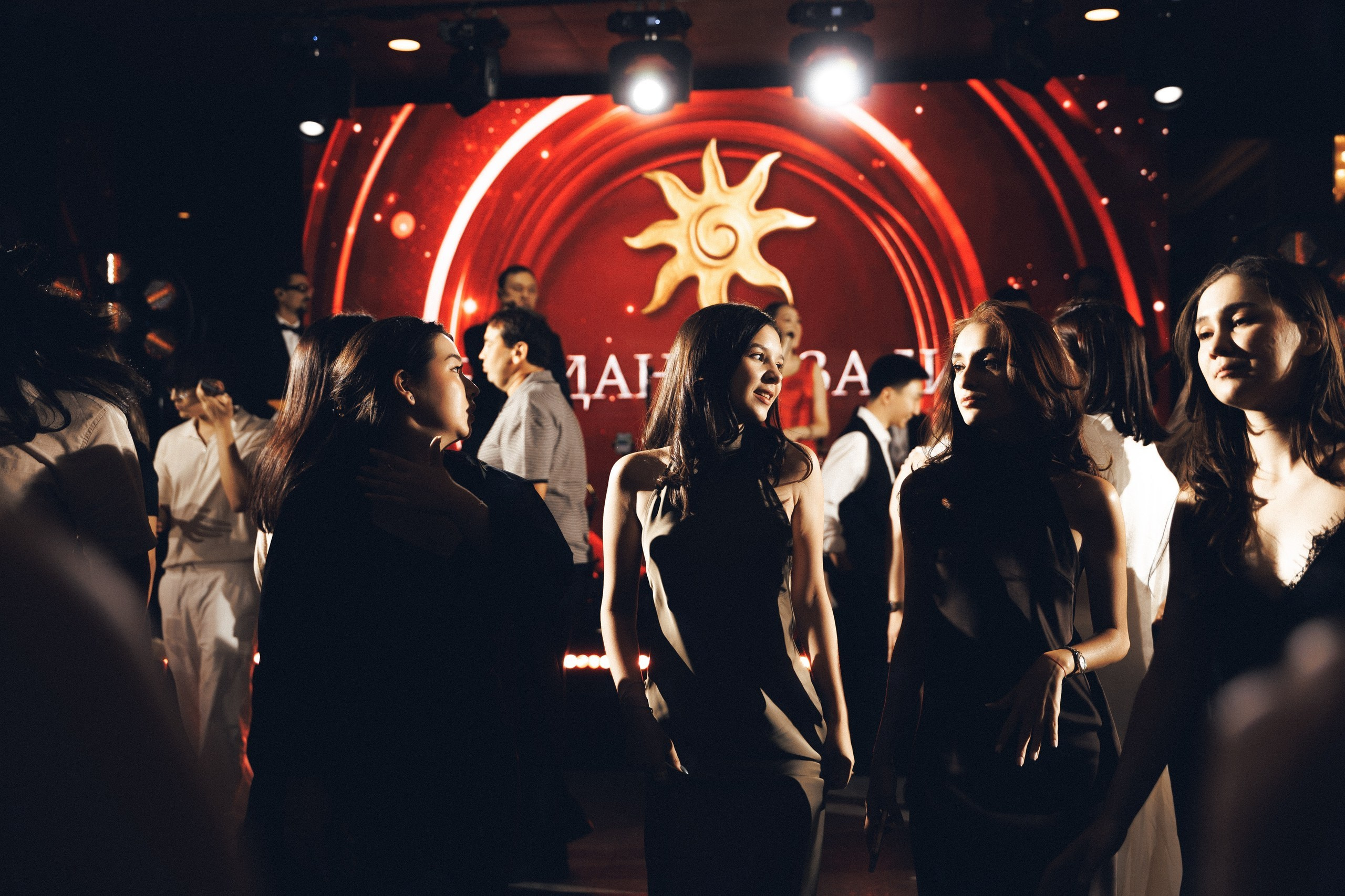 Bogdan & Azaliya. Азимжан Нуритдинходжаев — свадебный фотограф