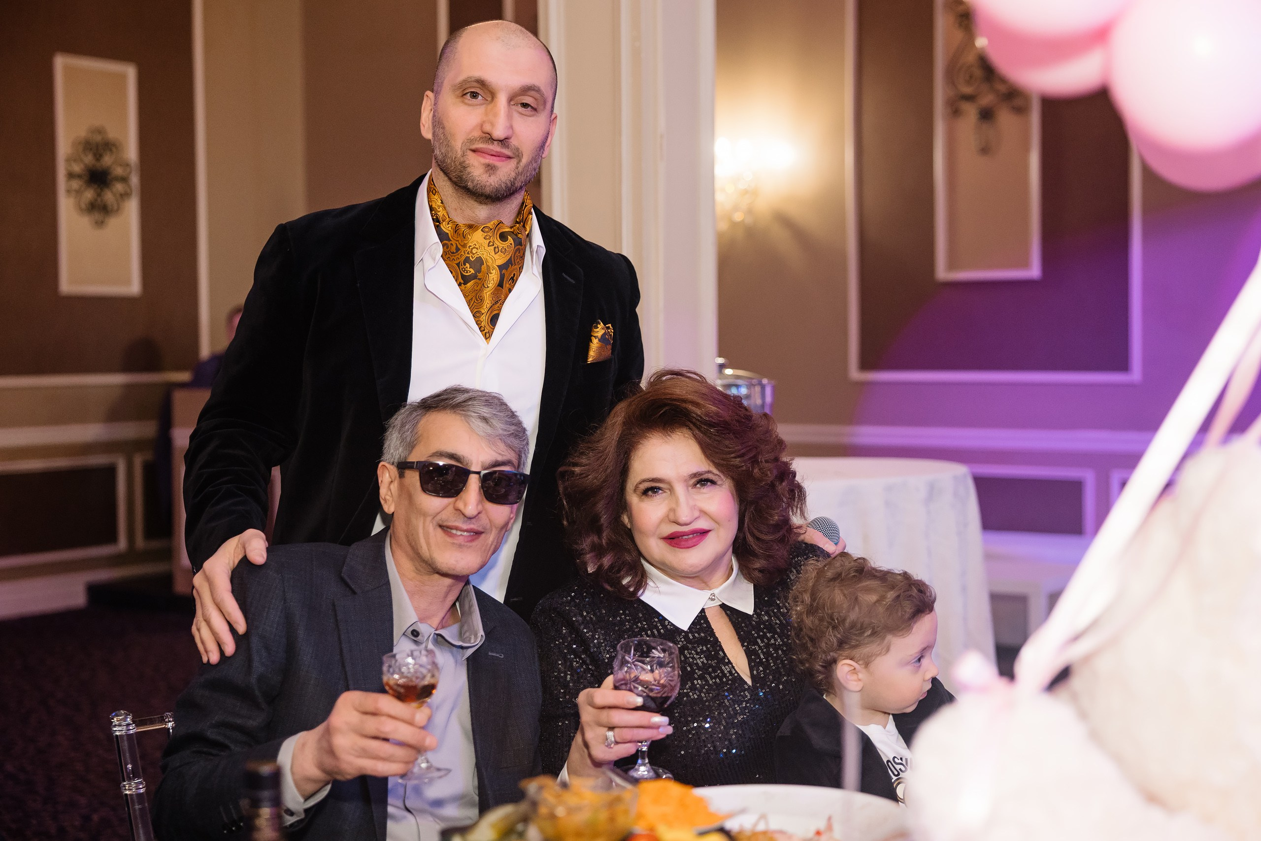 04.13.2025 First birthday. Wedding family event photographer in Chicago Nick Yushevich