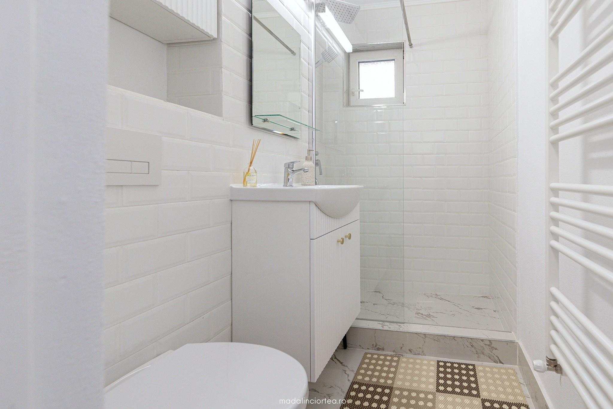 Fotografii profesionale pentru apartament situat în Alba Iulia. Mădălin Ciortea - fotograf de nuntă și de familie | Dream Art Events