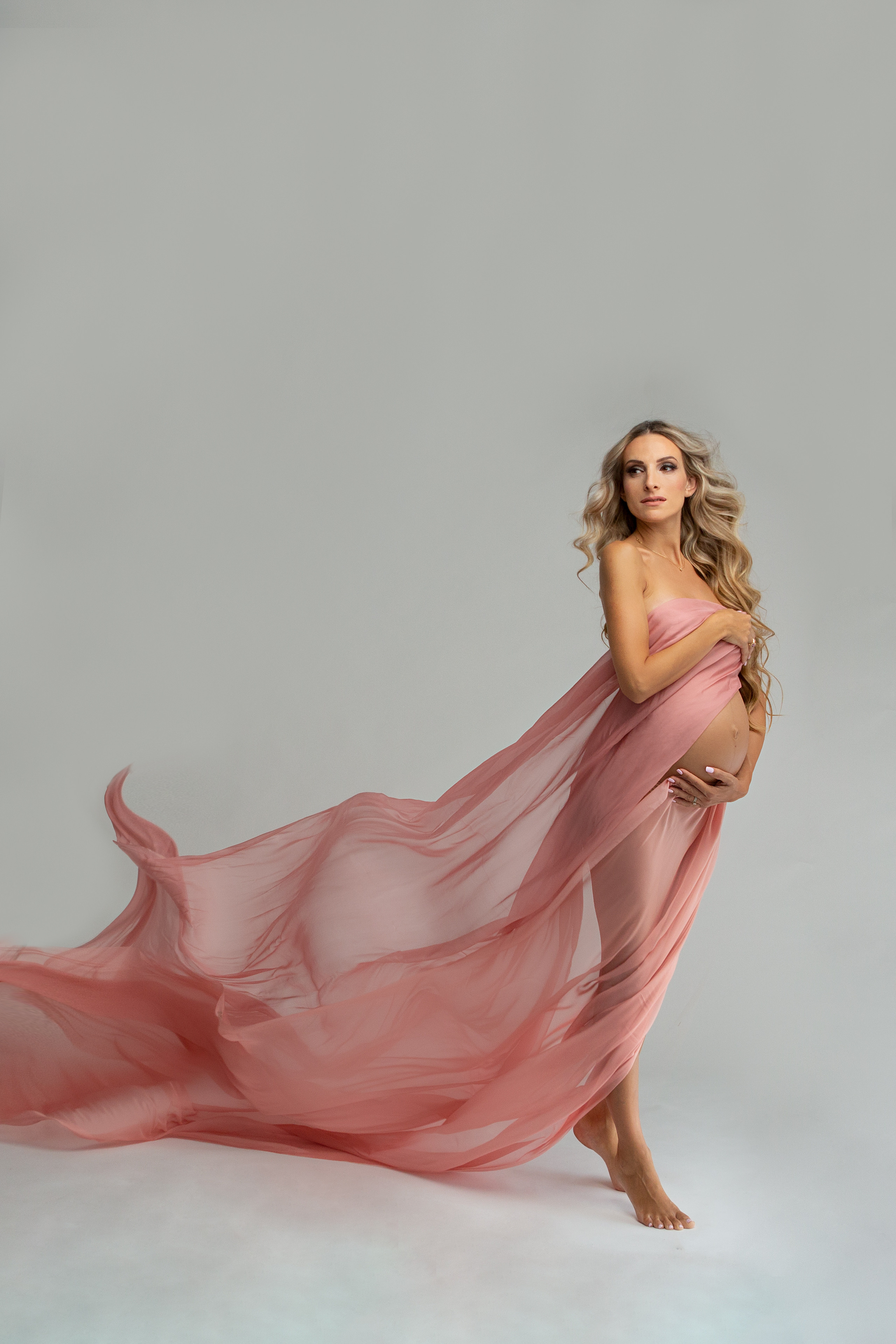 Maternity. Фотограф беременности и новорожденных на Кипре Анна Милосова