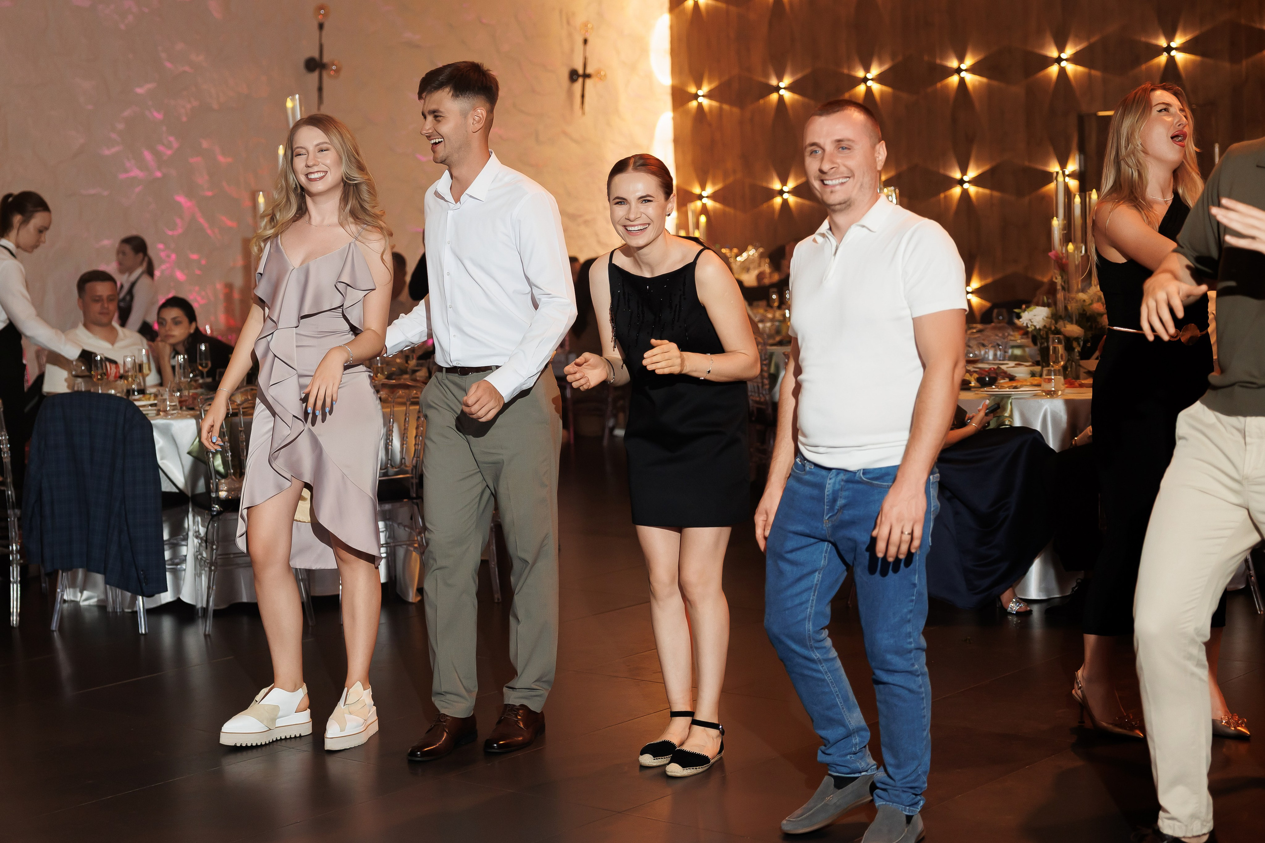 Gabriel & Evelina — Lago — Wedding Day. Servicii Foto și Video 067188353