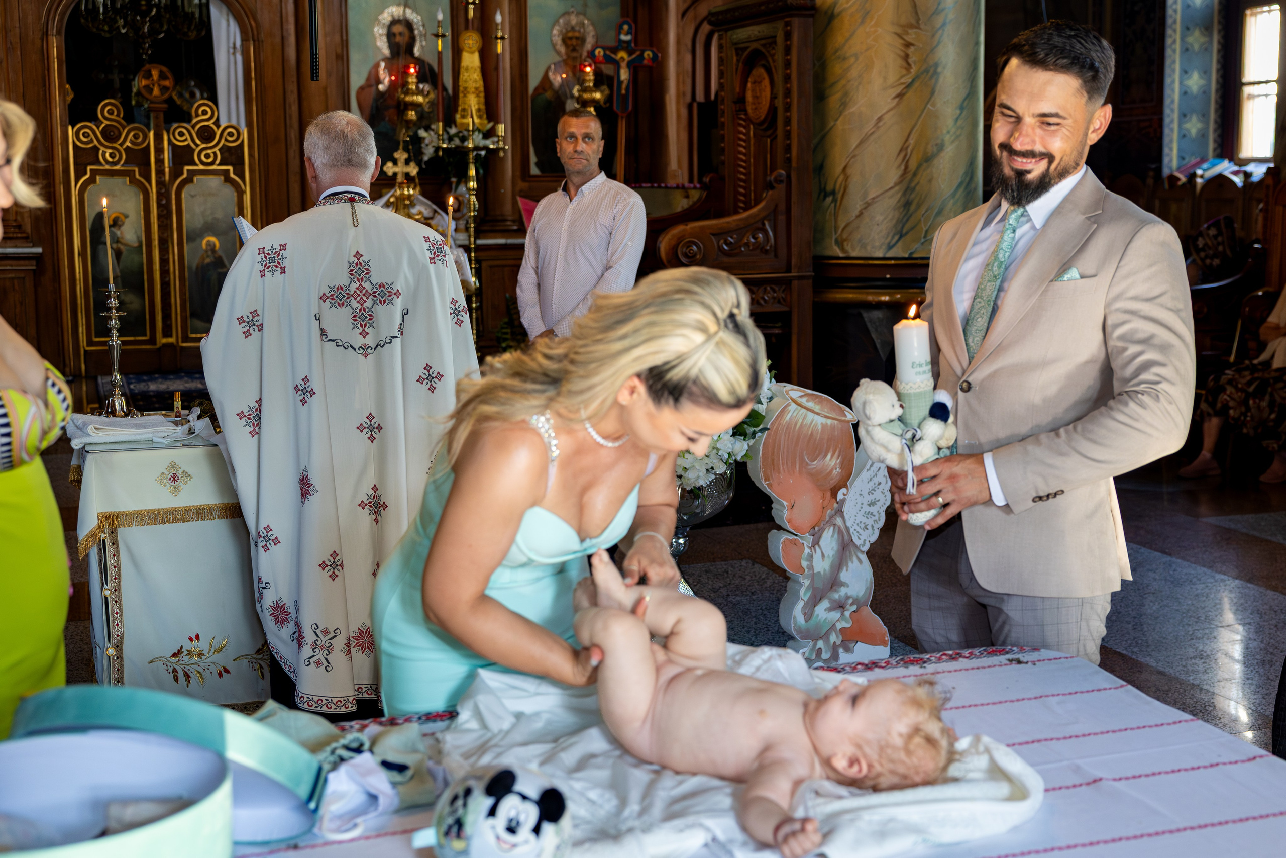 Eric Ionut. Moments By Gub