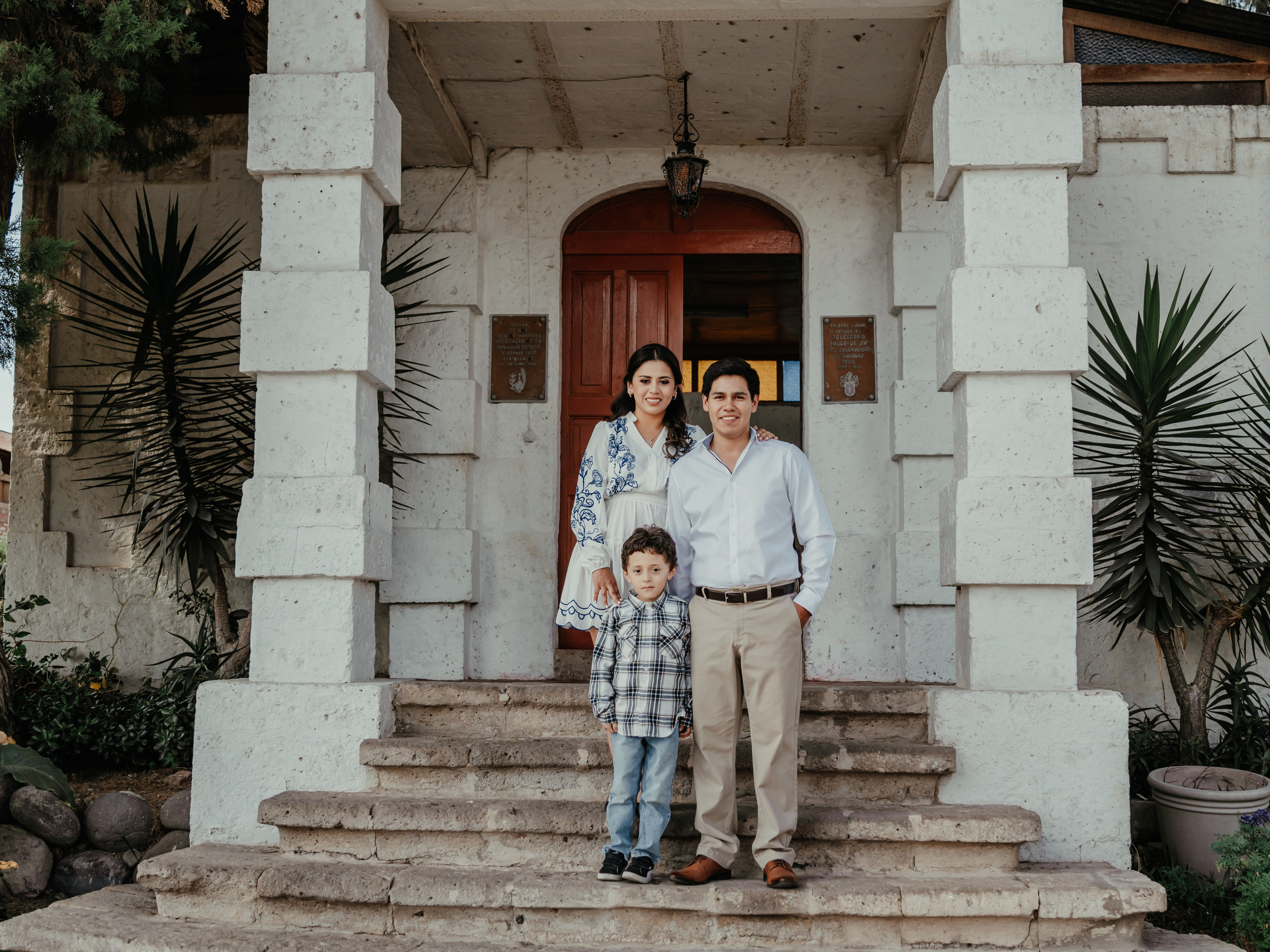 CARLA Y MARIO BODA RELIGIOSA. Studio KVTA | Fotografía y Video de Bodas en Arequipa