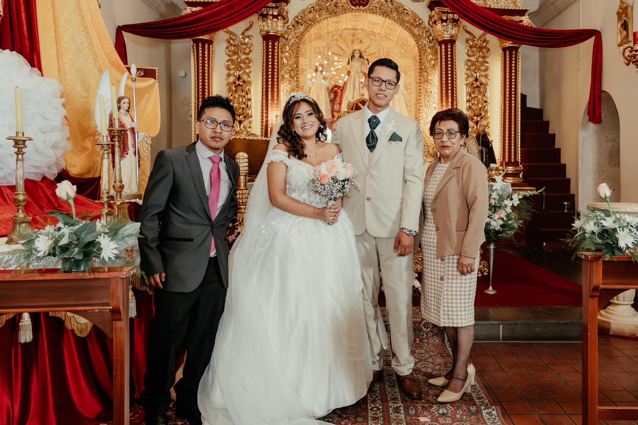 ANGIE + MANUEL BODA RELIGIOSA. Studio KVTA | Fotografía y Video de Bodas en Arequipa