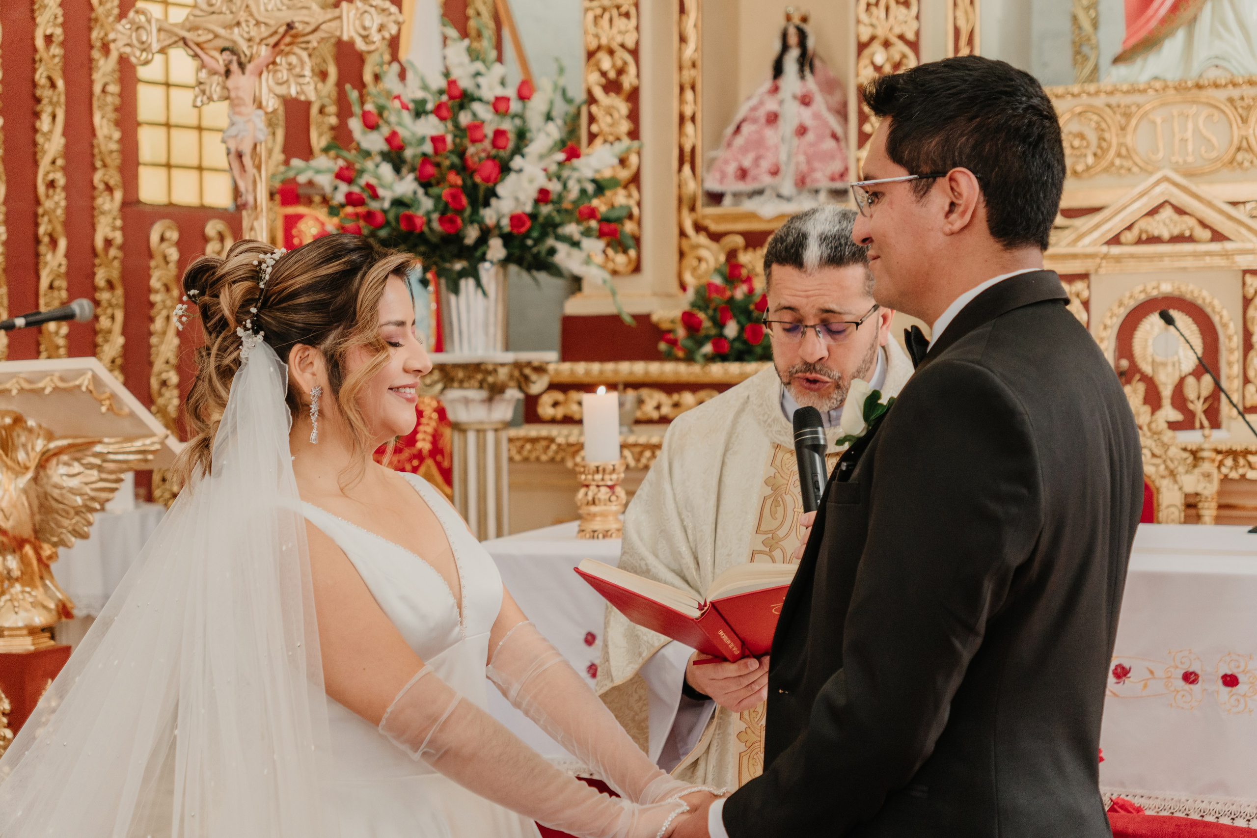 CAROL Y GERSON SOLO BODA. Studio KVTA | Fotografía y Video de Bodas en Arequipa