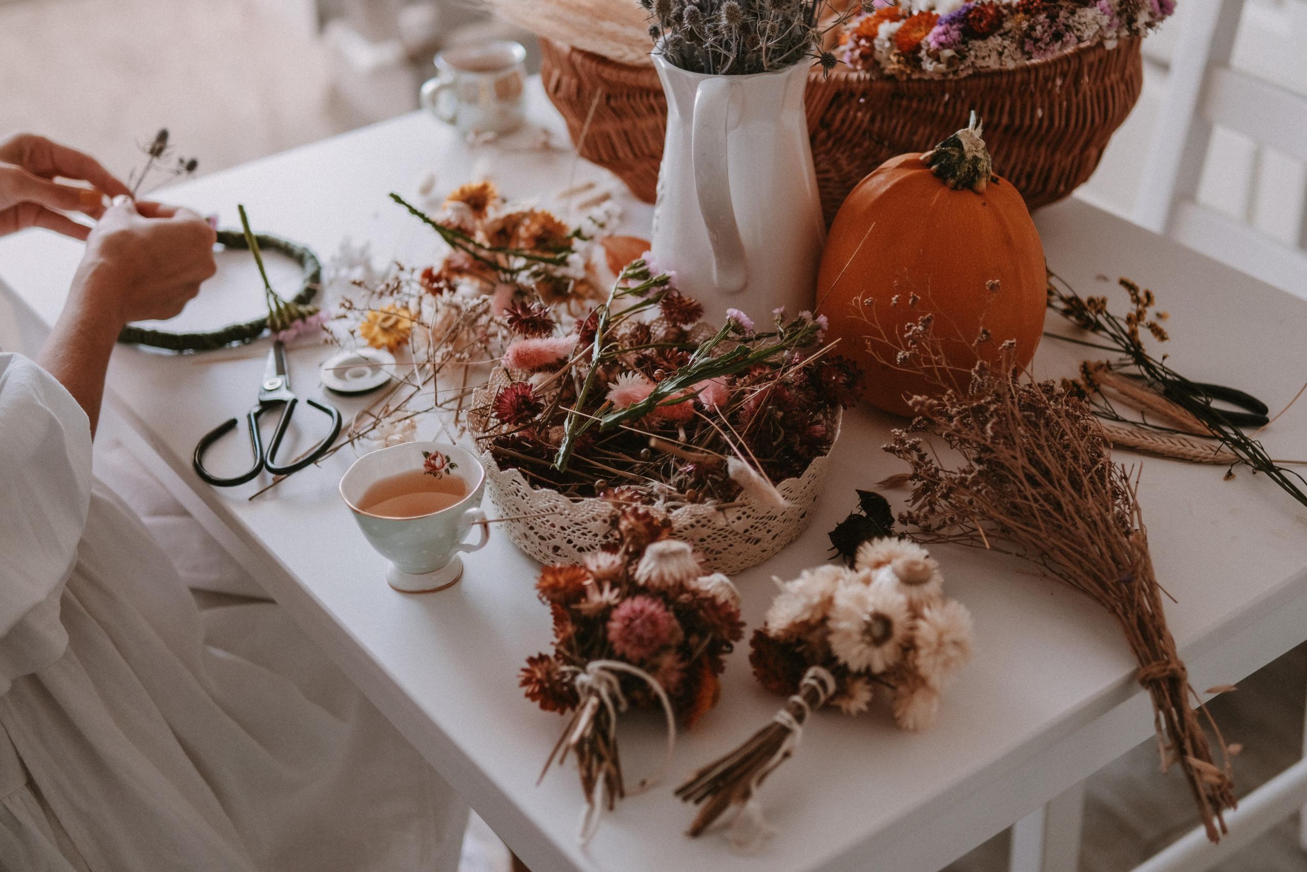 Floral Wreaths. Lens Captures Life