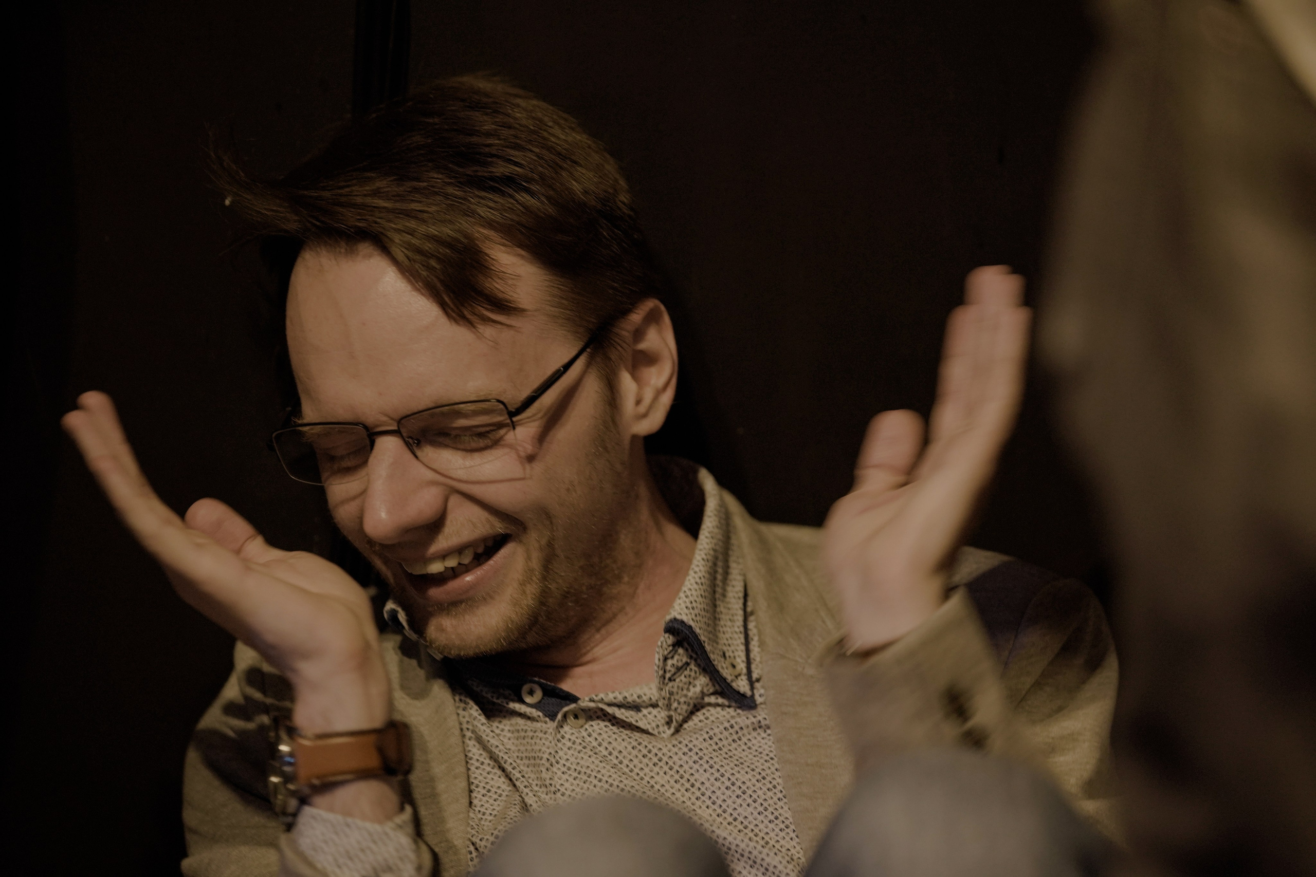 Comedy club event Photography. Éclat Photos. Exclusive portrait photography service