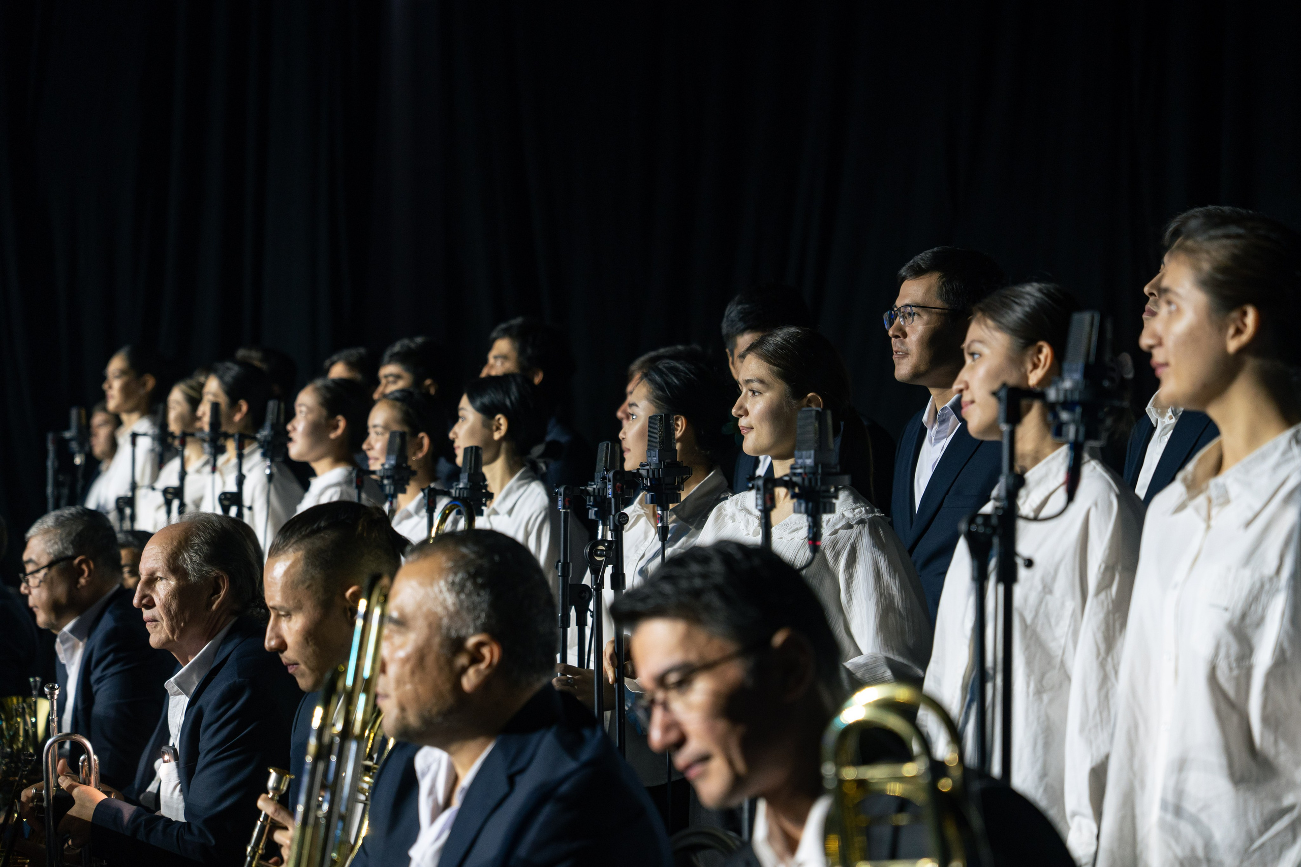 Как Central Asian University провёл одну из самых ярких выпускных церемоний. Георгий Намазов | Фотограф в Ташкенте