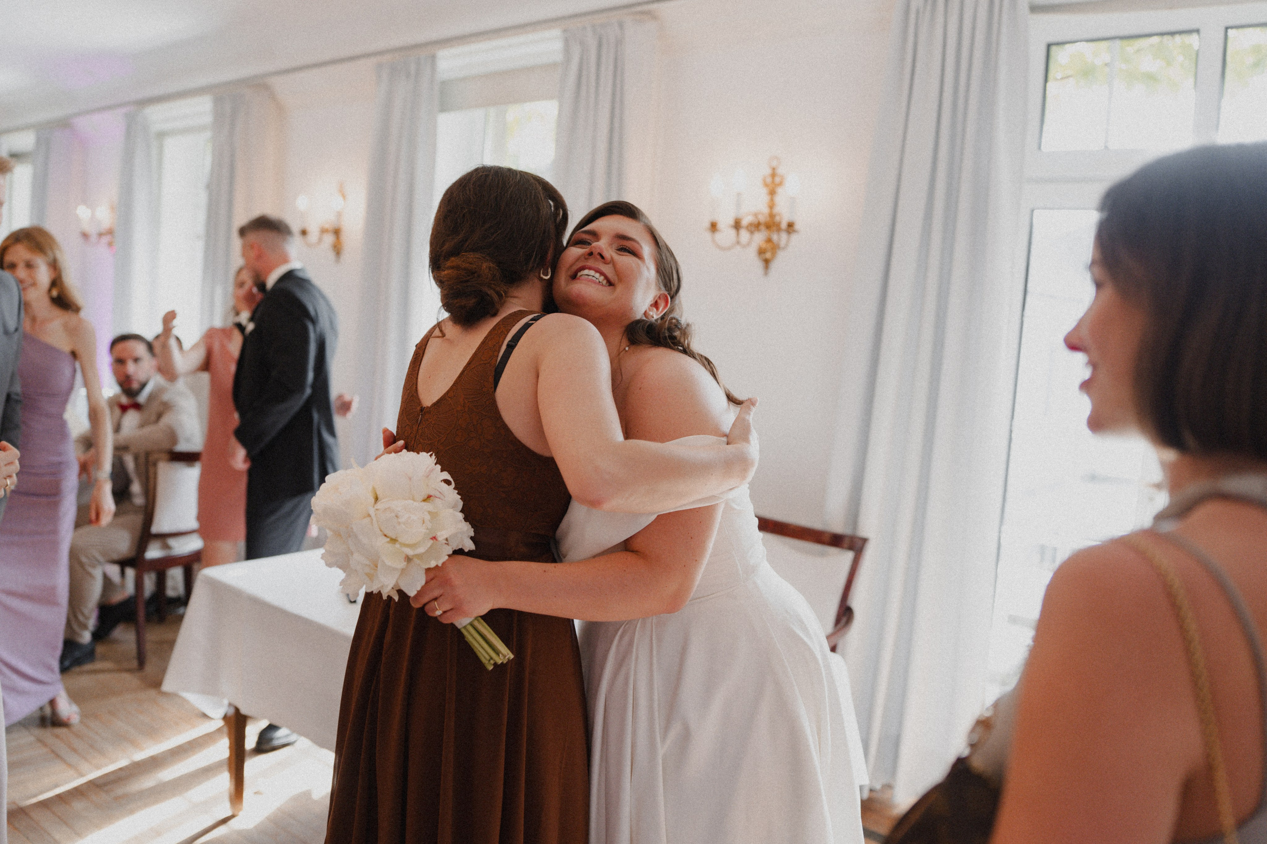 Jessica & Felix I Gesellschaft Harmonie Bochum. Hochzeitsfotografin Bochum | Halyna Reiche Fotografie NRW