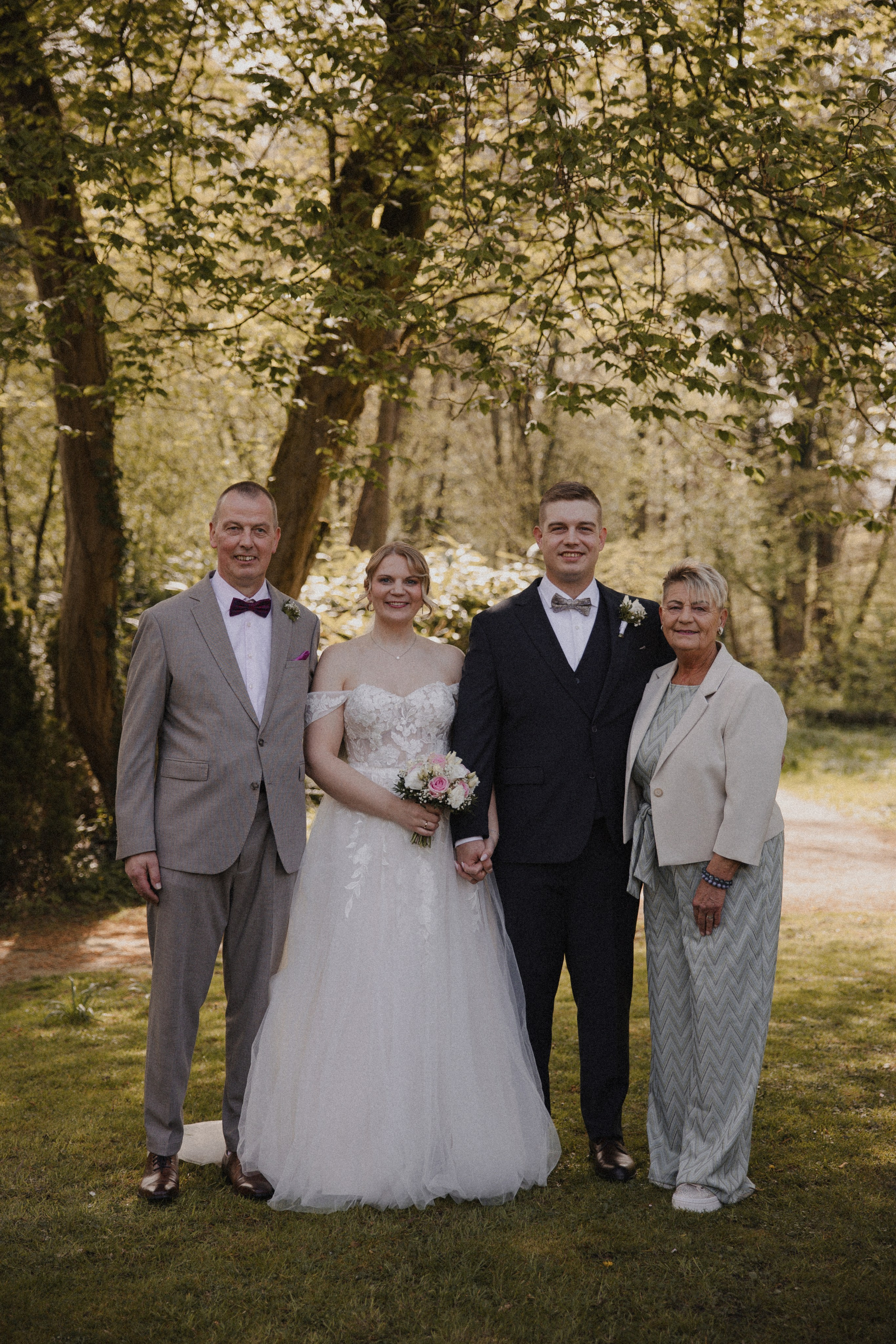 Lorena & Jan l Schloss Sythen. Hochzeitsfotografin Bochum | Halyna Reiche Fotografie NRW