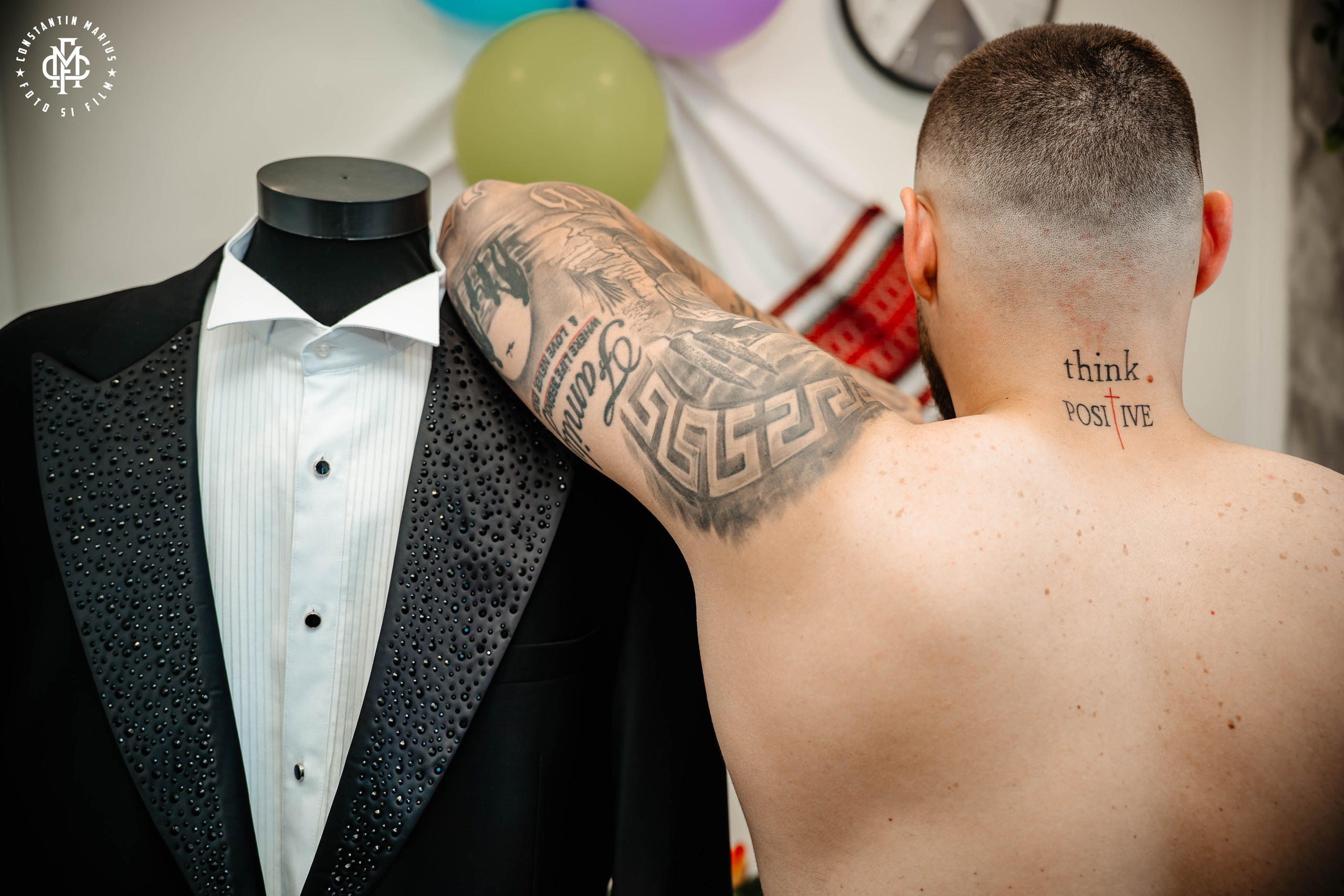 WEDDING PHOTOGRAPHY. DESPRE NOI