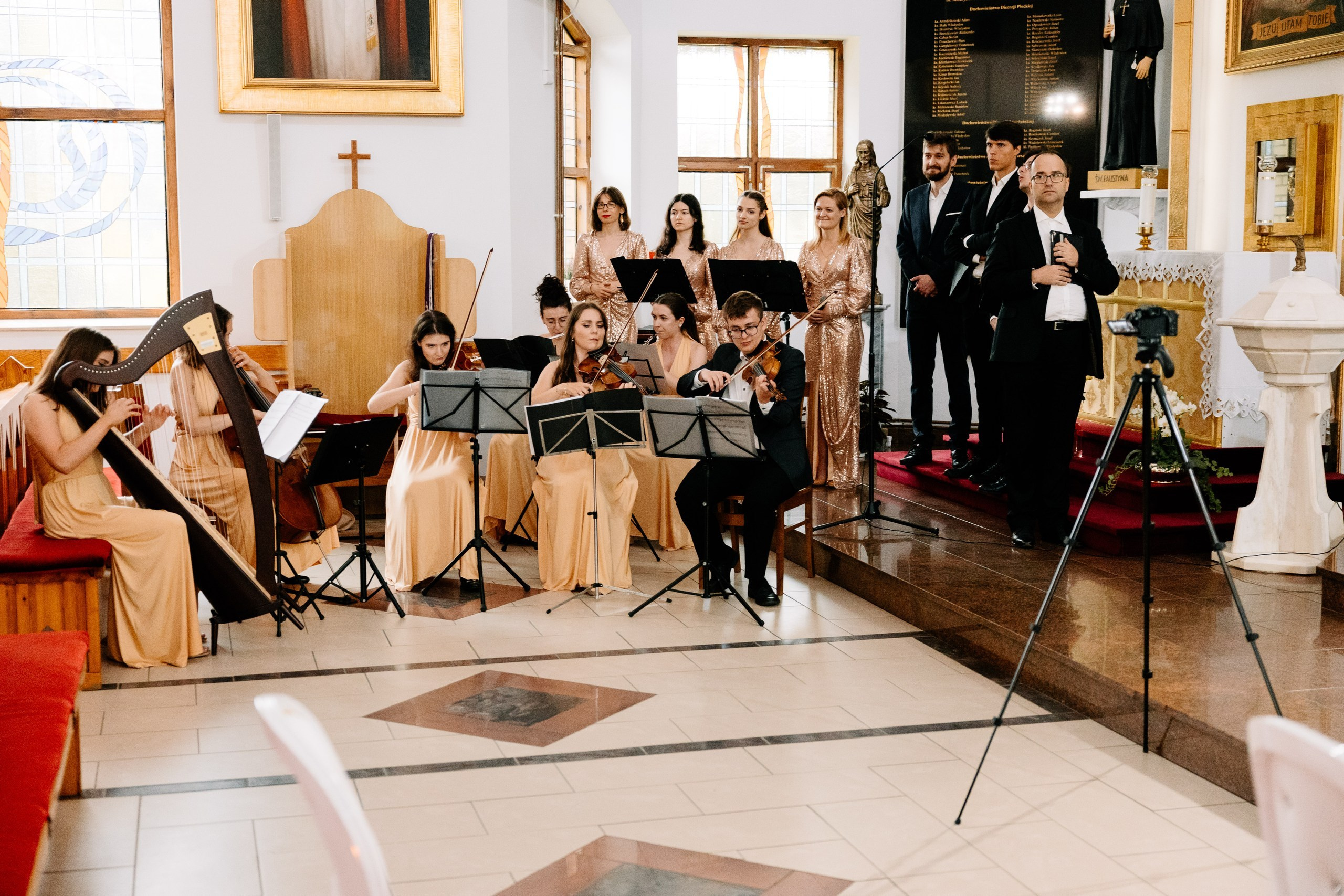Wiki ♡ Przemek. Fotograf Ślubny Warszawa - Sesje Biznesowe Rodzinne Eventy
