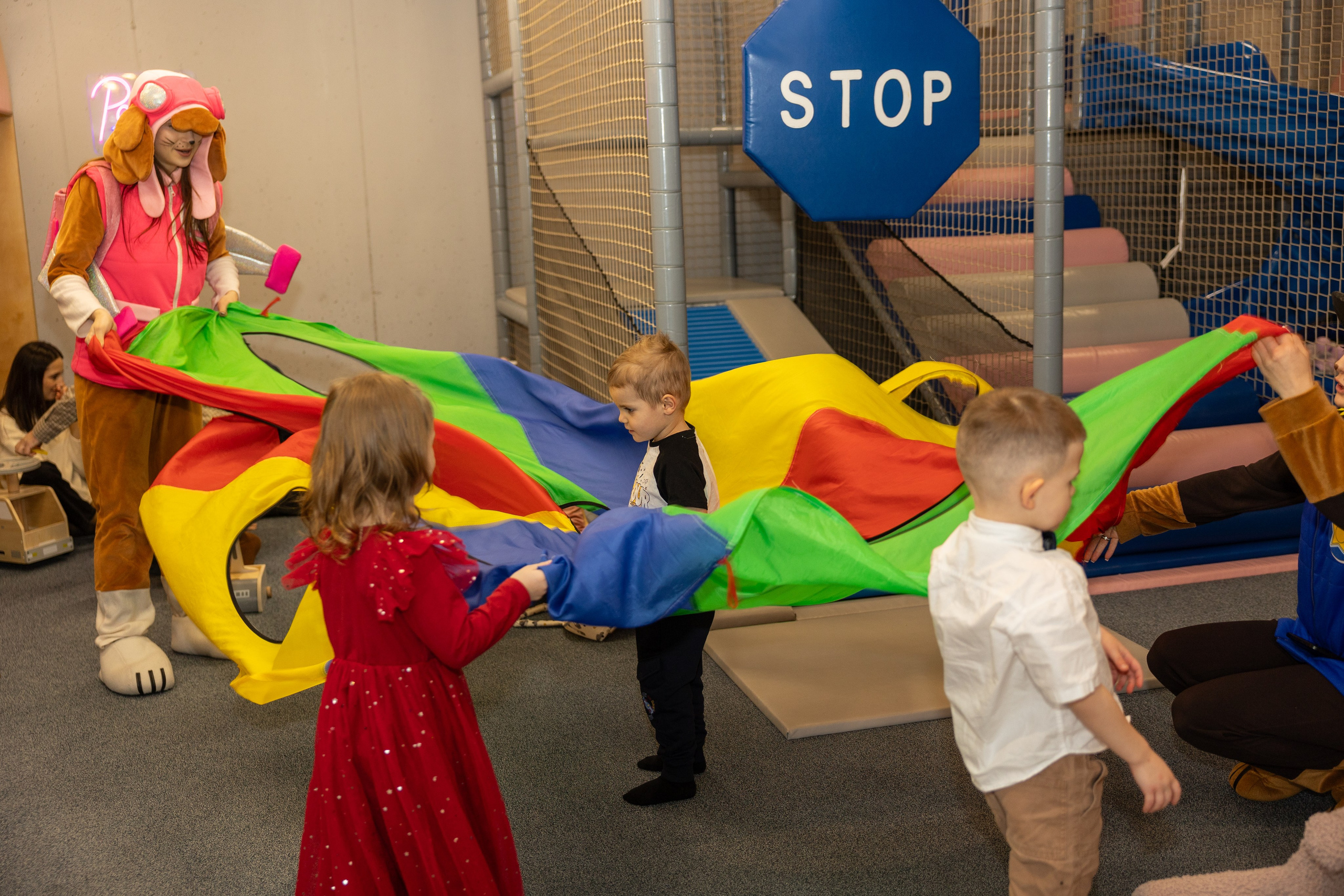 День рождения Артёма 24 января 2026 года. Семейный и детский фотограф в Варшаве Мила Бобровская