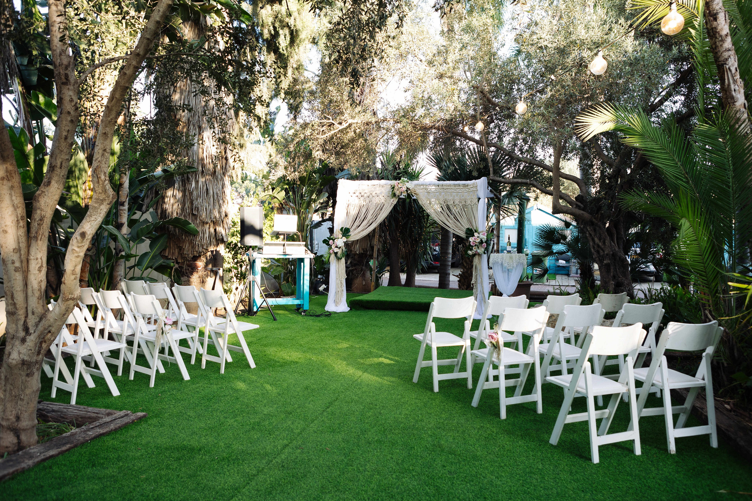 WEDDING IN A COZY PLACE NEAR TEL AVIV. PHOTOGRAPHER IN ISRAEL