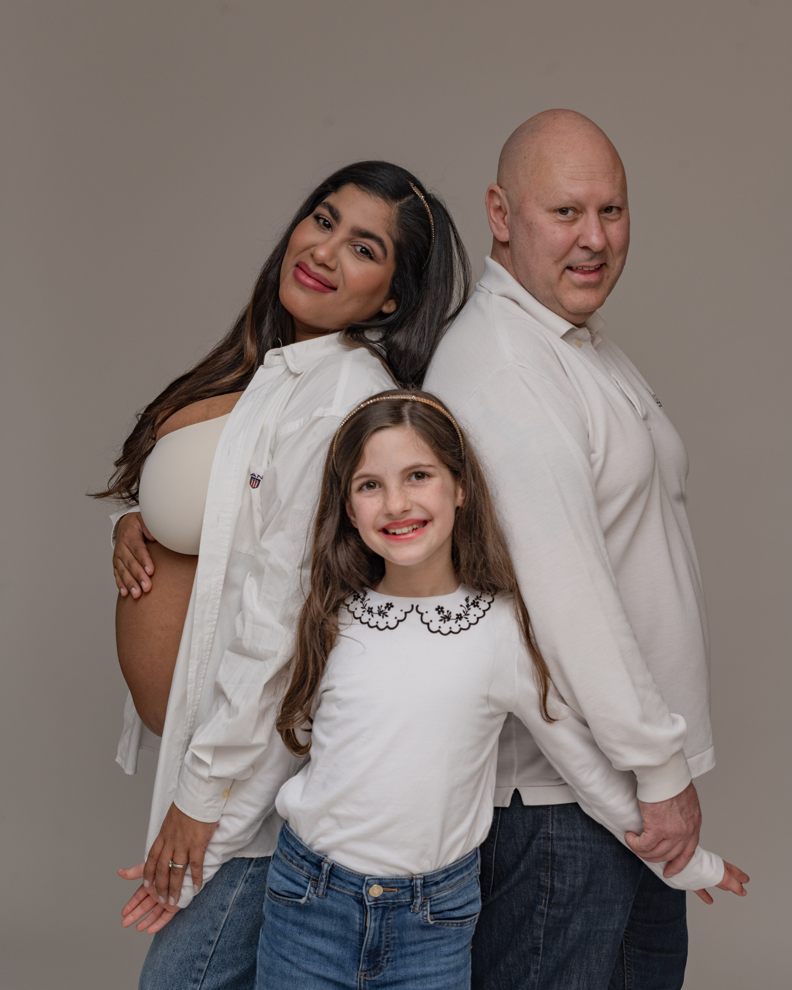 NOGLYS. Anastasiia Antoniuk portrait, family and couple photographer, Portugal