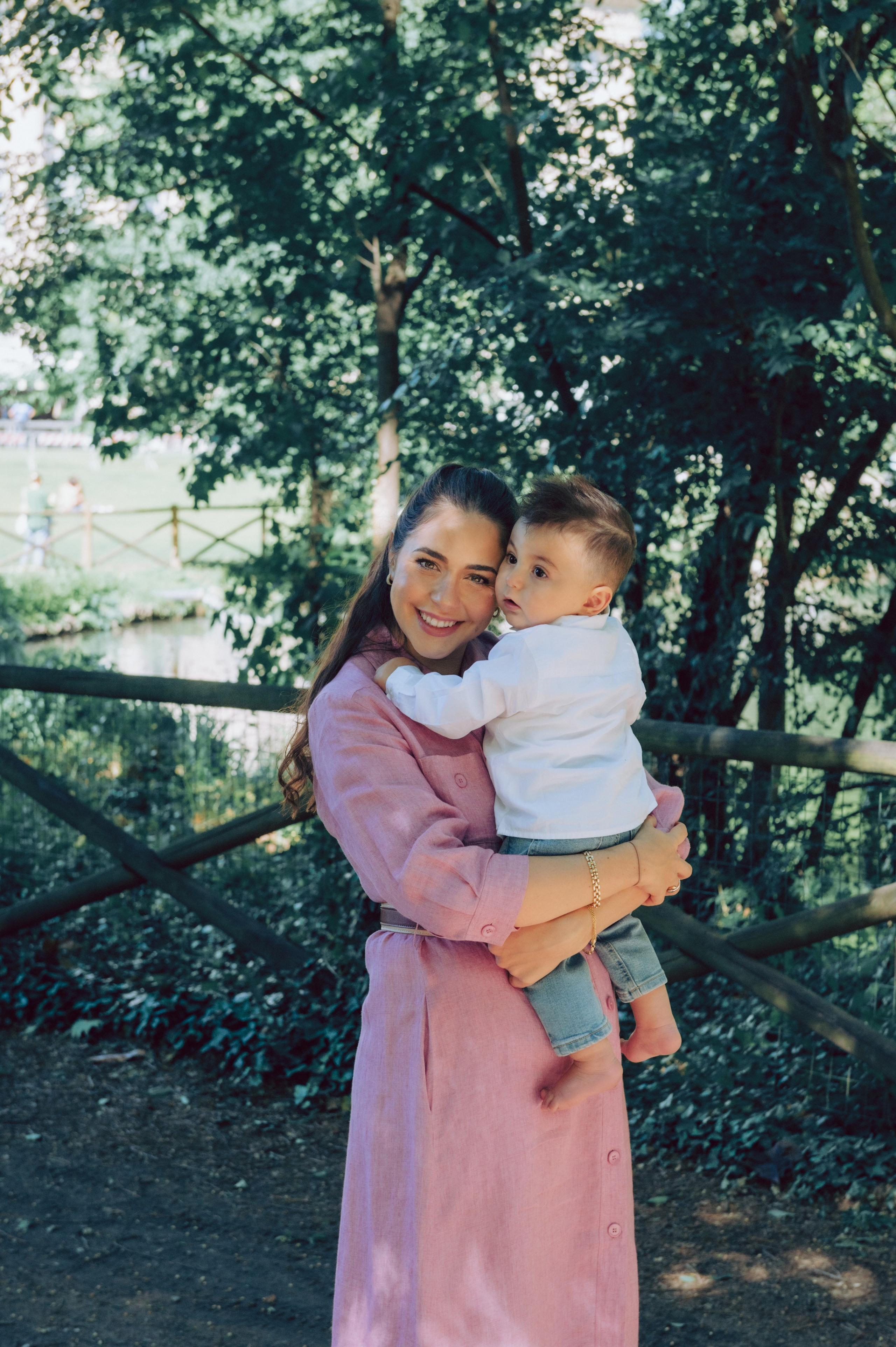 Nassib Maryam & Alexander in Milan. AnaMilanoFoto | Couple & Wedding Photographer in Milan