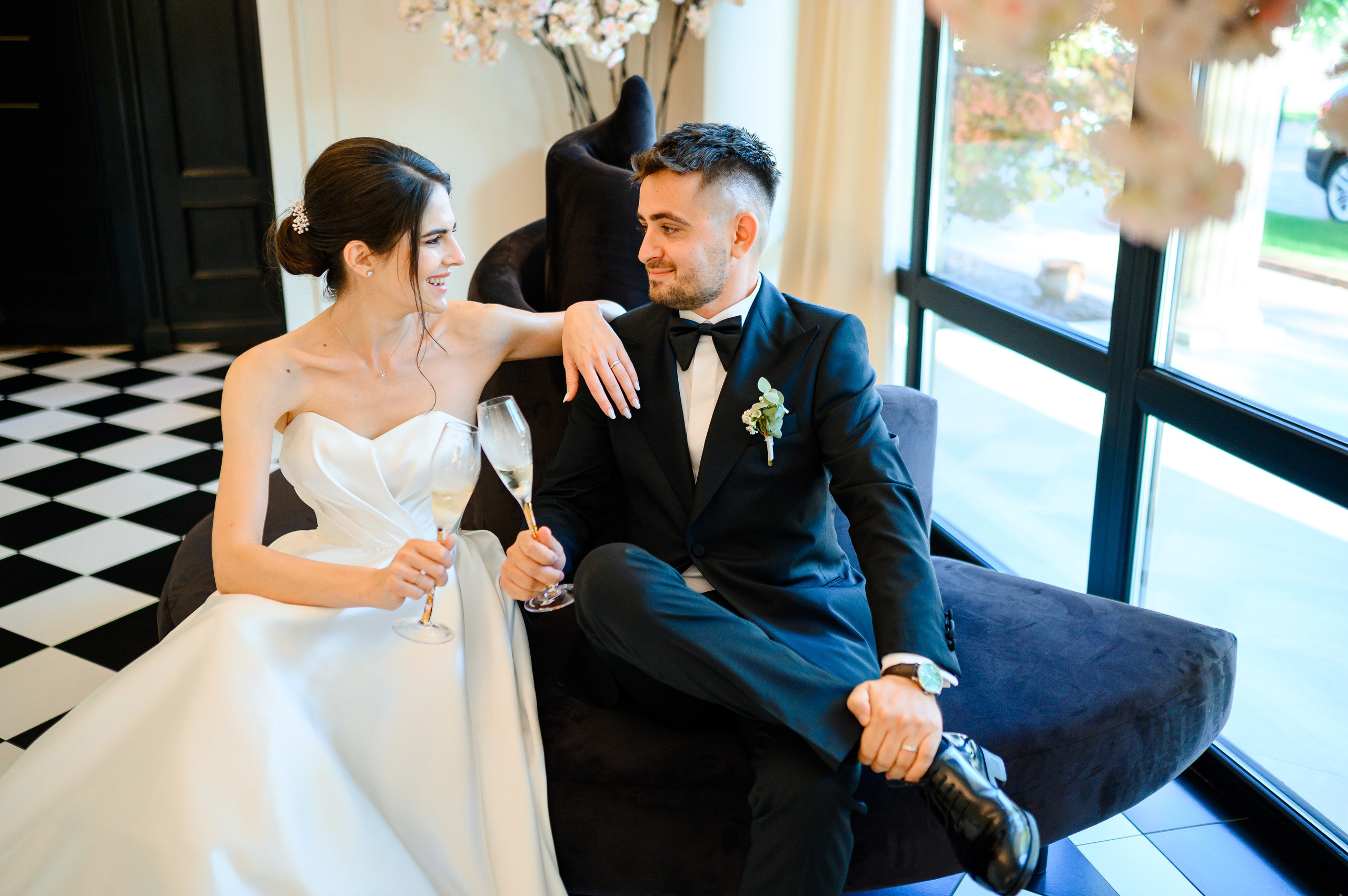 Madalina & Ovidiu. Mugurel Olteanu Fotograf