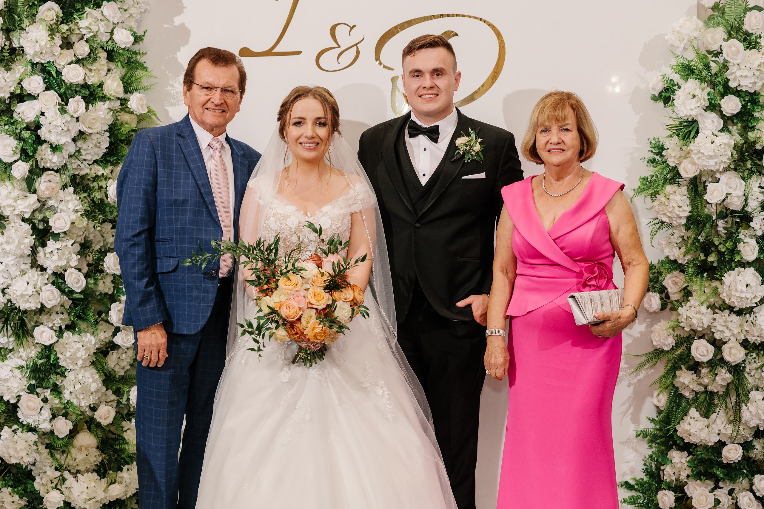 05.10.2024 Wedding. Wedding family event photographer in Chicago Nick Yushevich