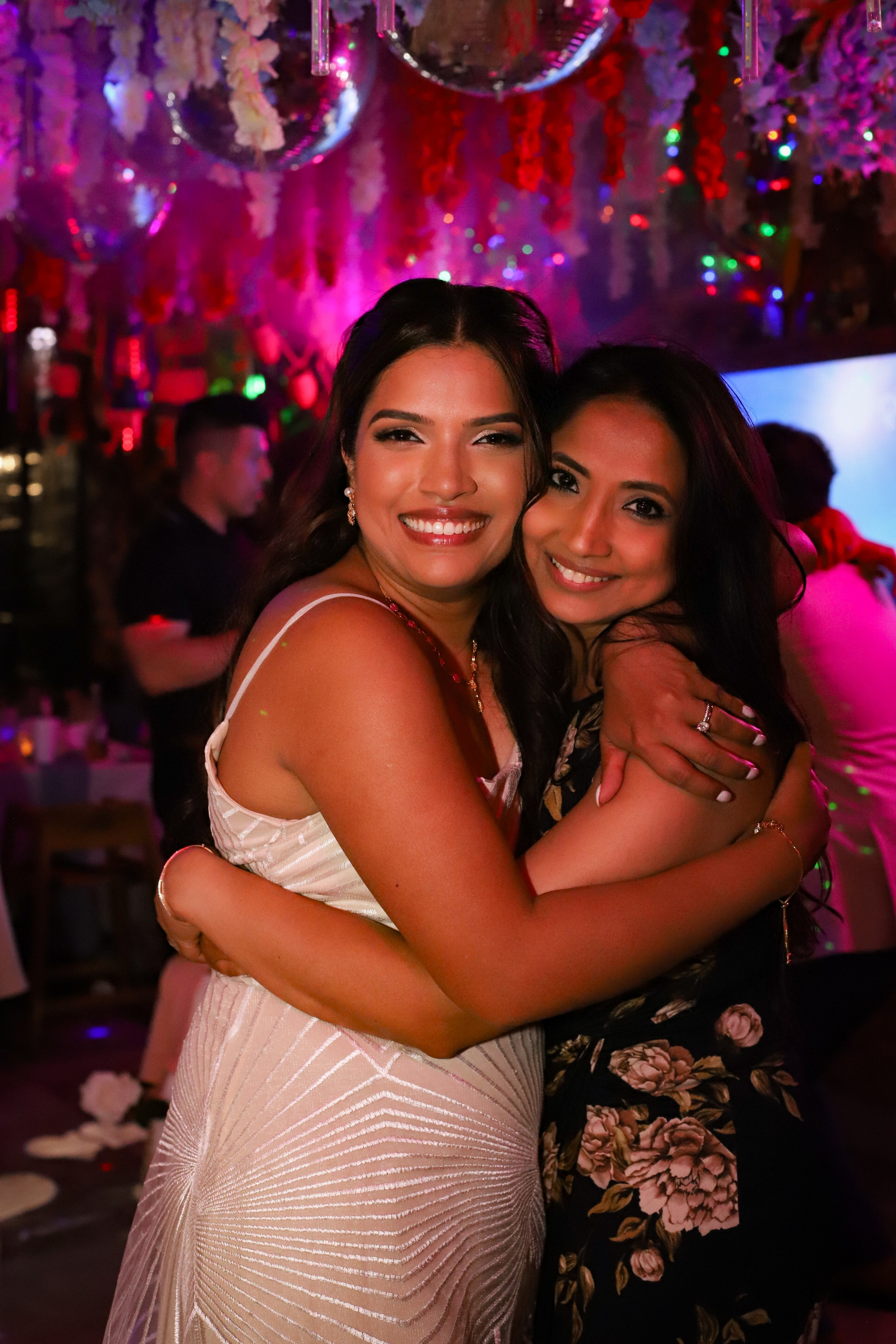 Jany and Ricardo. VALERIIA VIUNOVA individual shooting\love story\event\brand