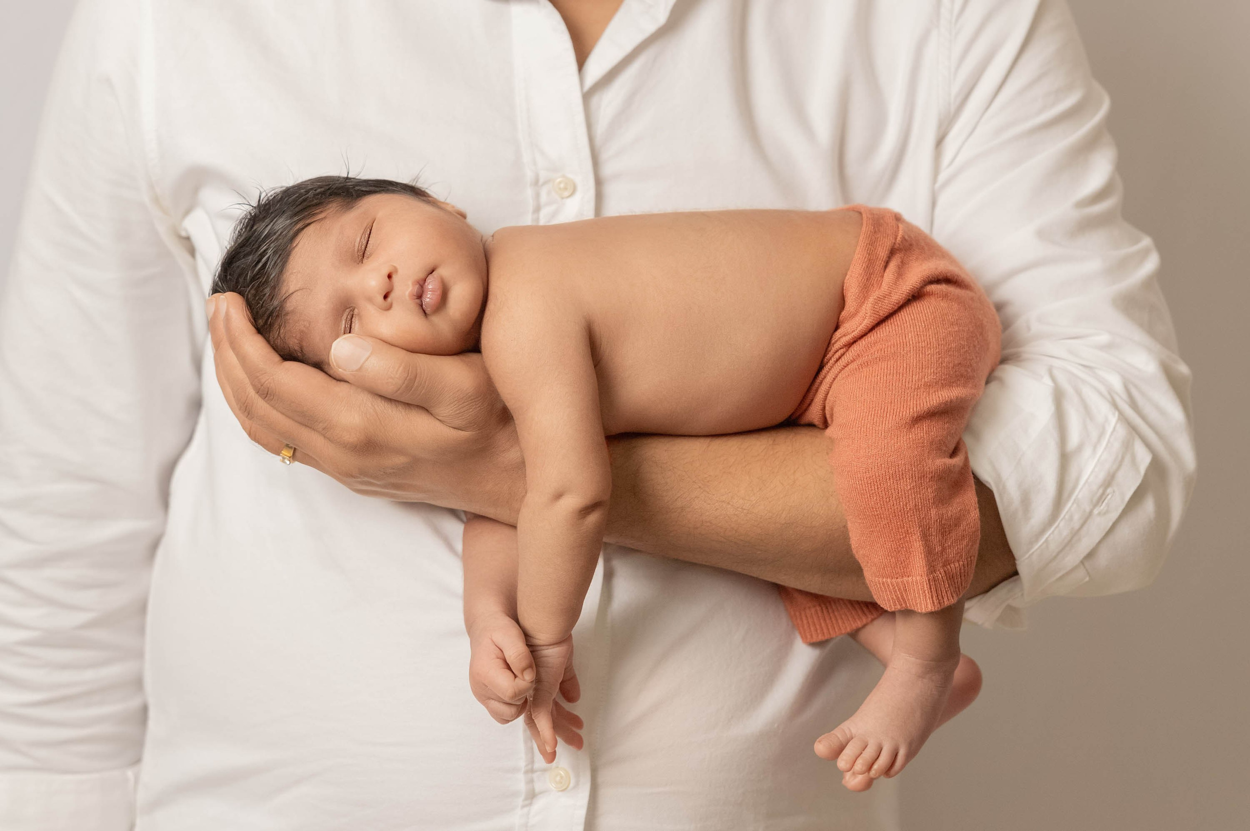 Newborn photos. Newborn photographer in Tampa Bay Area, FL