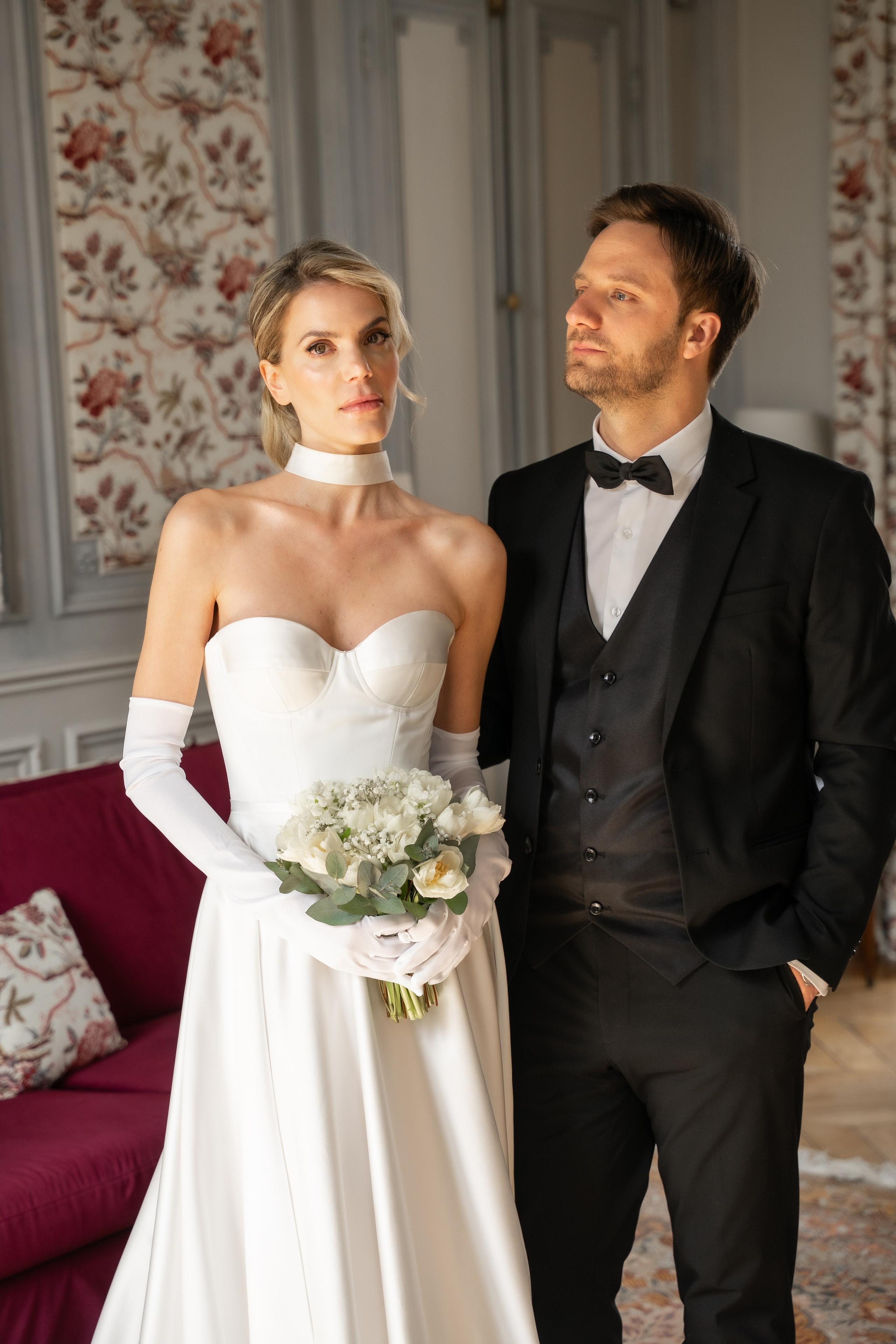 Chateau elopement inspiration. Wedding photographer in Paris Oksana Shum