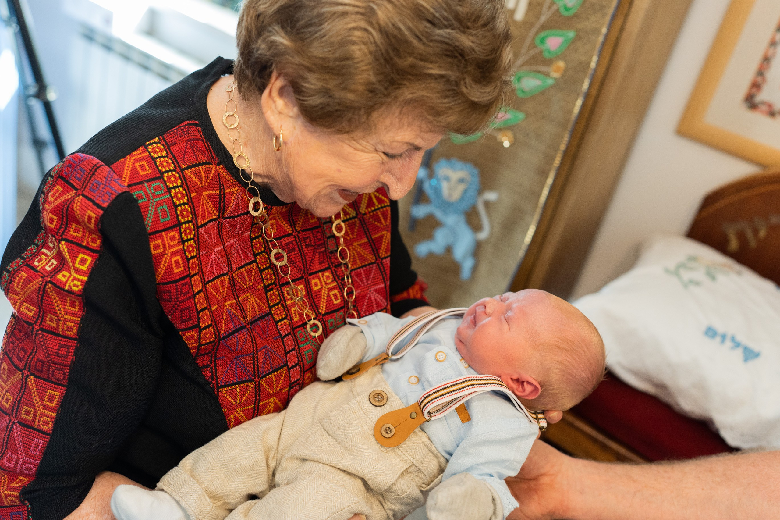 משפחת ברנד. יוסף מזרחי צילום חתונה, ברית וזוגיות. צלם מקצועי שאוהב להוציא אתכם הכי יפים ברגעים הכי מרגשים