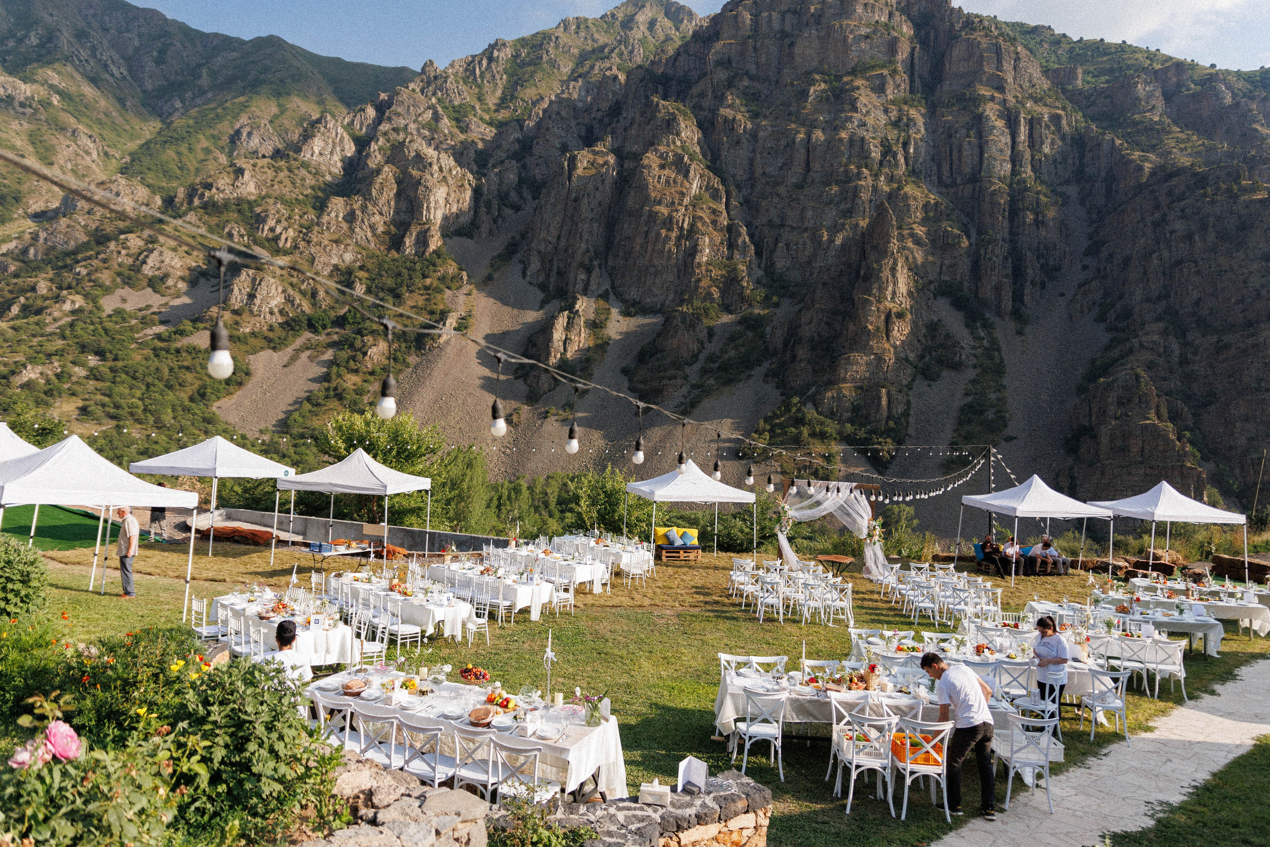 Aris and Milena Wedding. Recnac | Wedding Photographer Yerevan