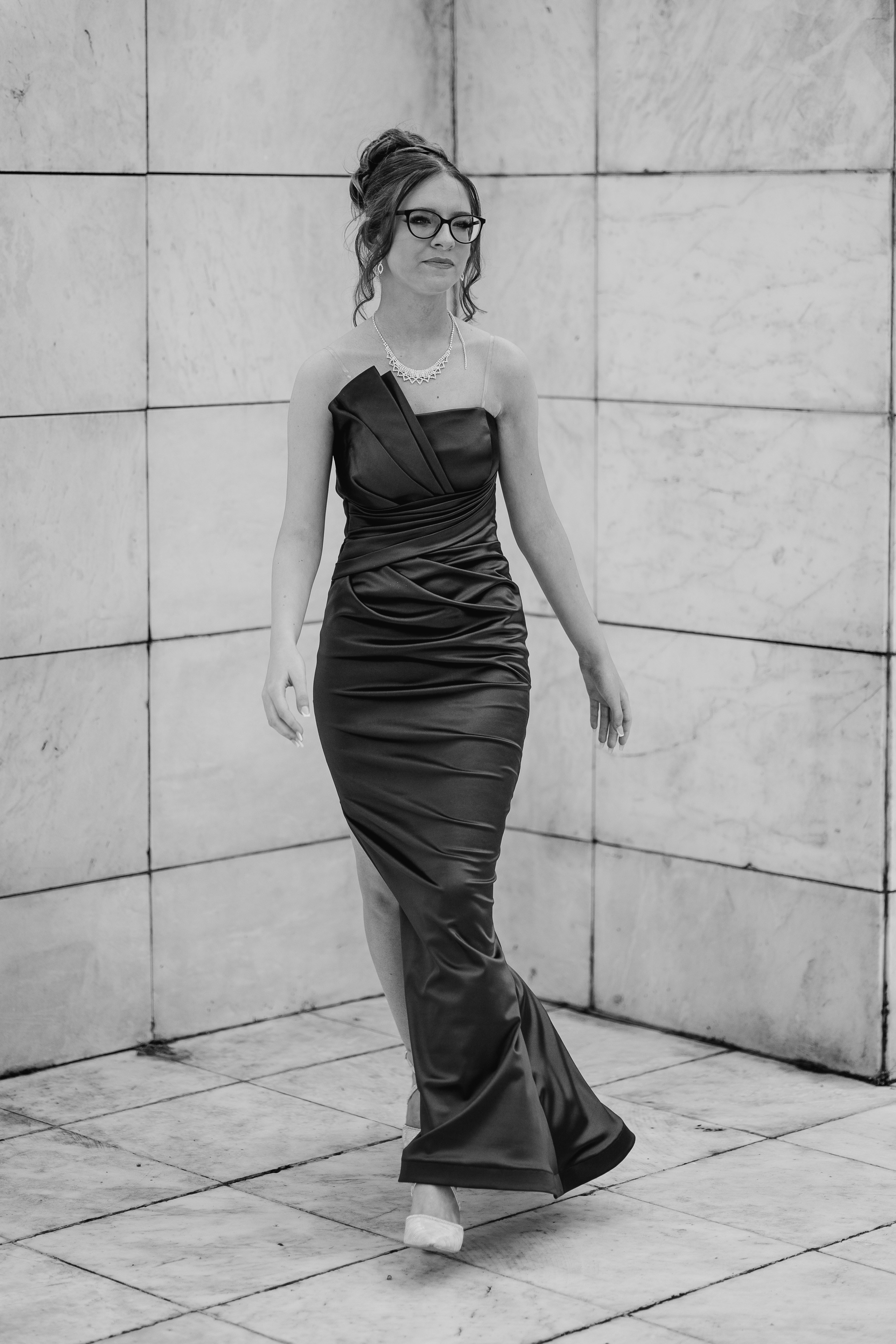 Matursko fotogafisanje Marina Liliom. Aleksandar Šećerov photographer and videographer in Subotica, Serbia