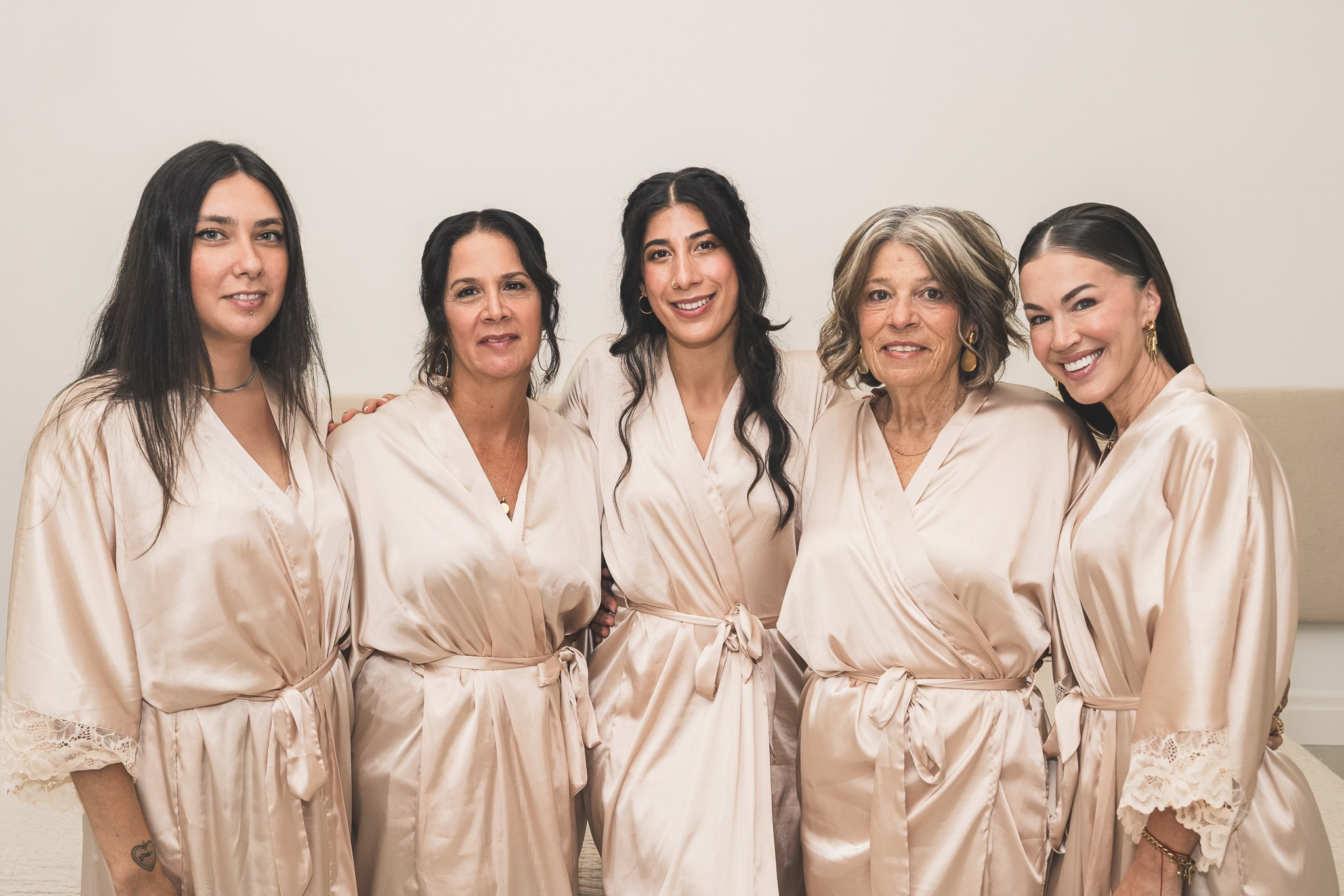 Elegant & Emotional Wedding Photography in Toronto | Madhurina Photography. Madhurina photography