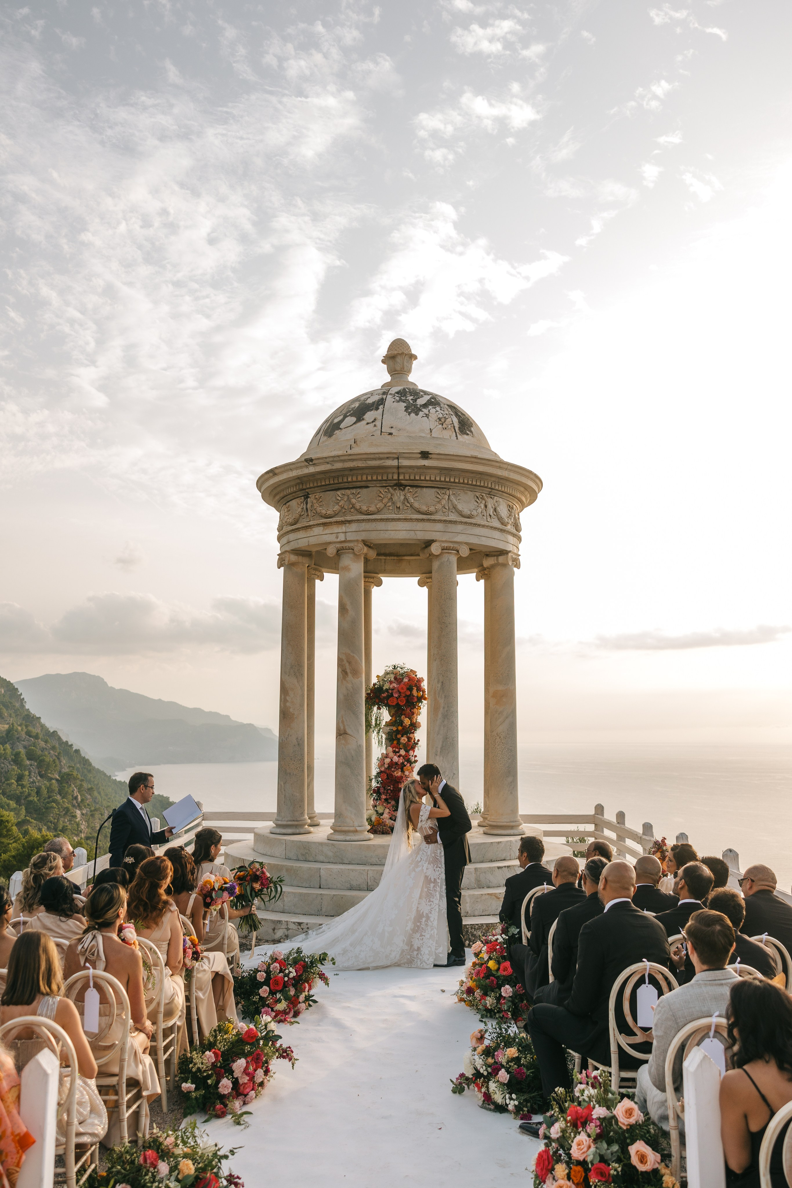 Mallorca venue Son Marroig for this LA Wedding Ceremony. Wedding Celebrant in Mallorca Iban Collin