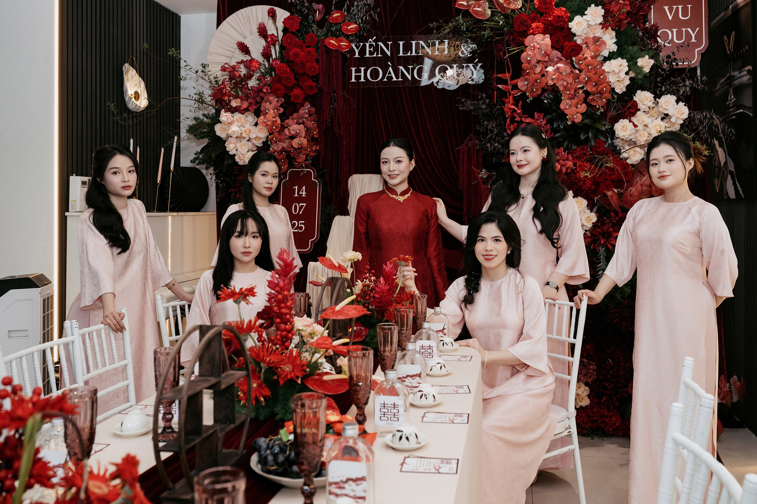 YEN LINH & HOANG QUY / Wedding Ceremony. Nhiếp ảnh gia đám cưới hàng đầu tại Thành Phố Hồ Chí Minh