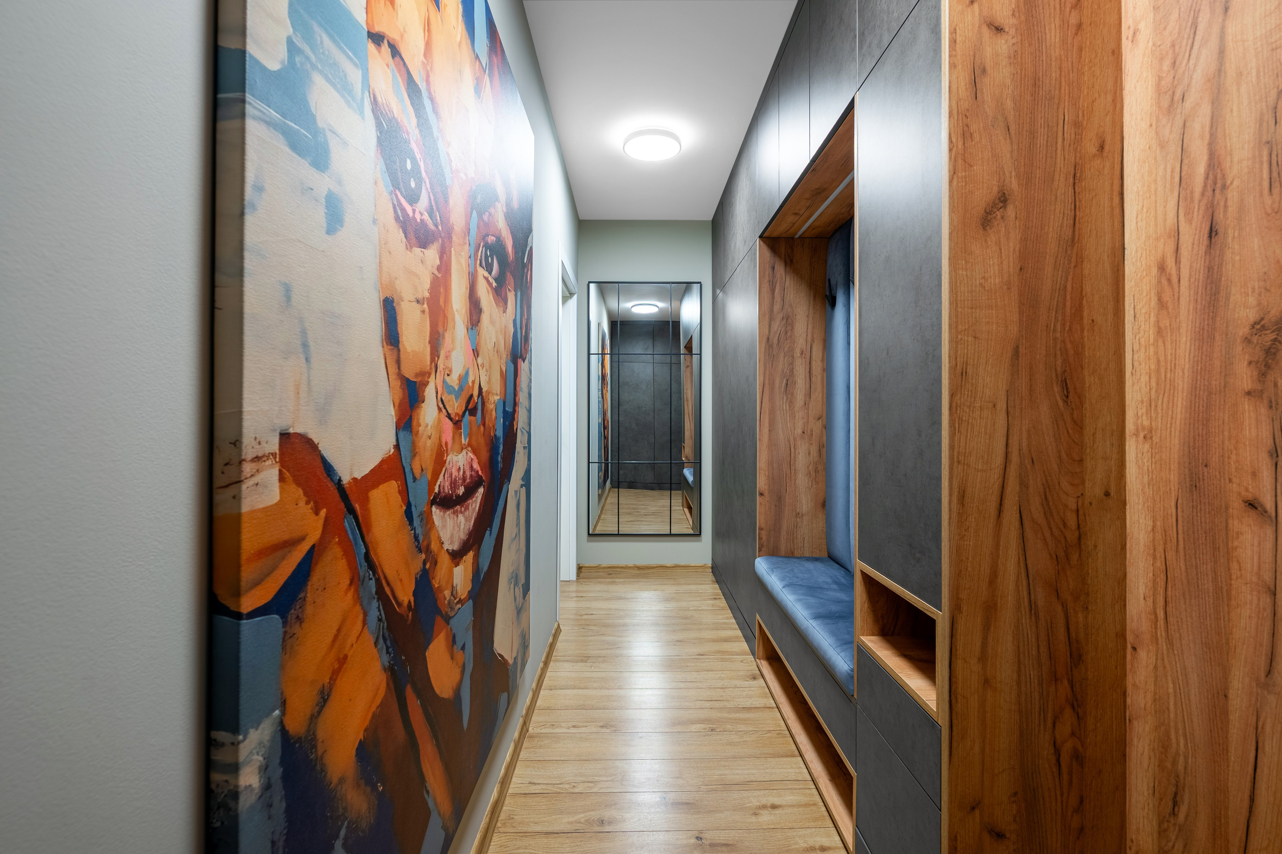 Апартамнет с дизайнерско обзавеждане. Професионален фотограф в Пловдив и областта