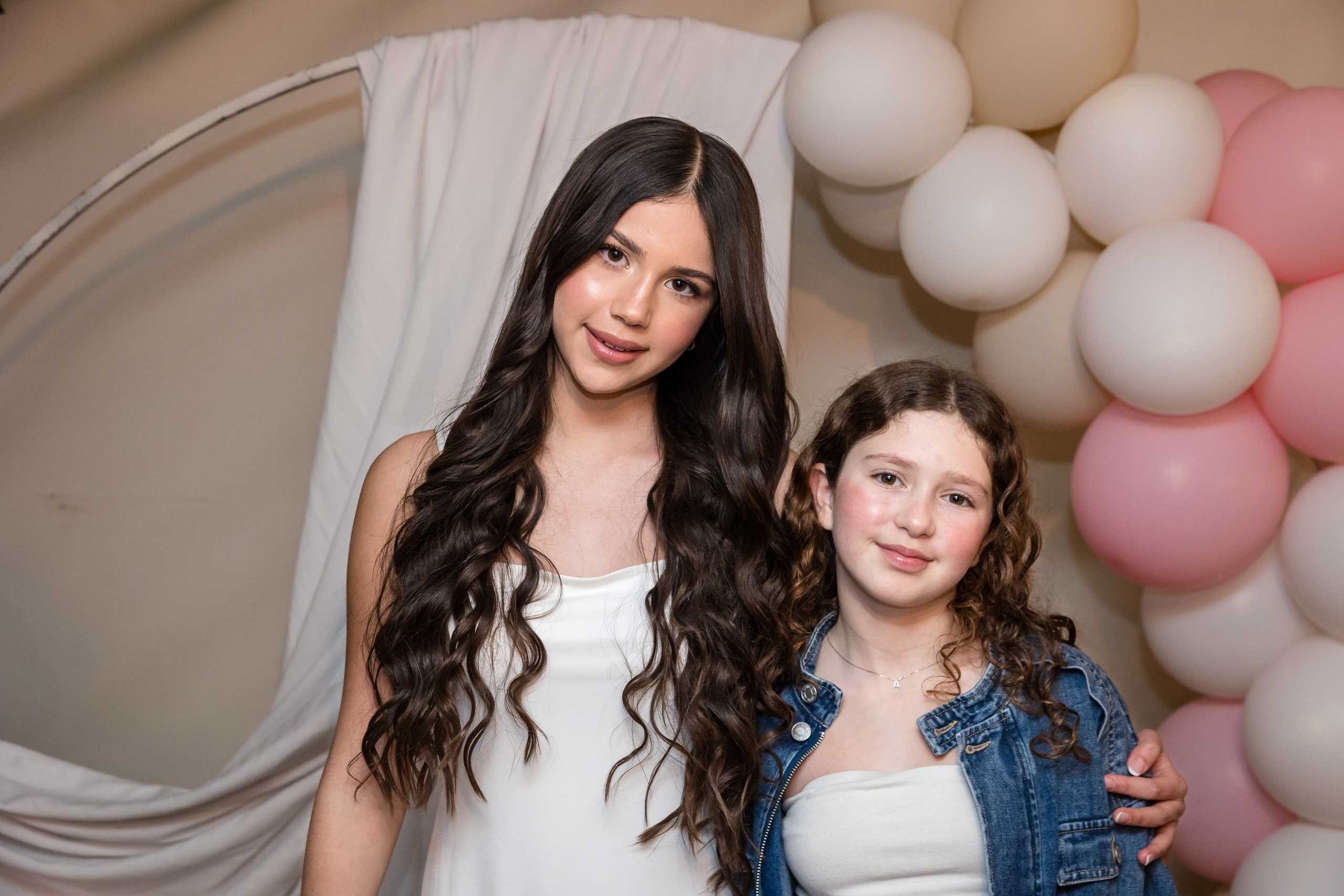 Noya. AMIR BUCHNIK PHOTOGRAPHER