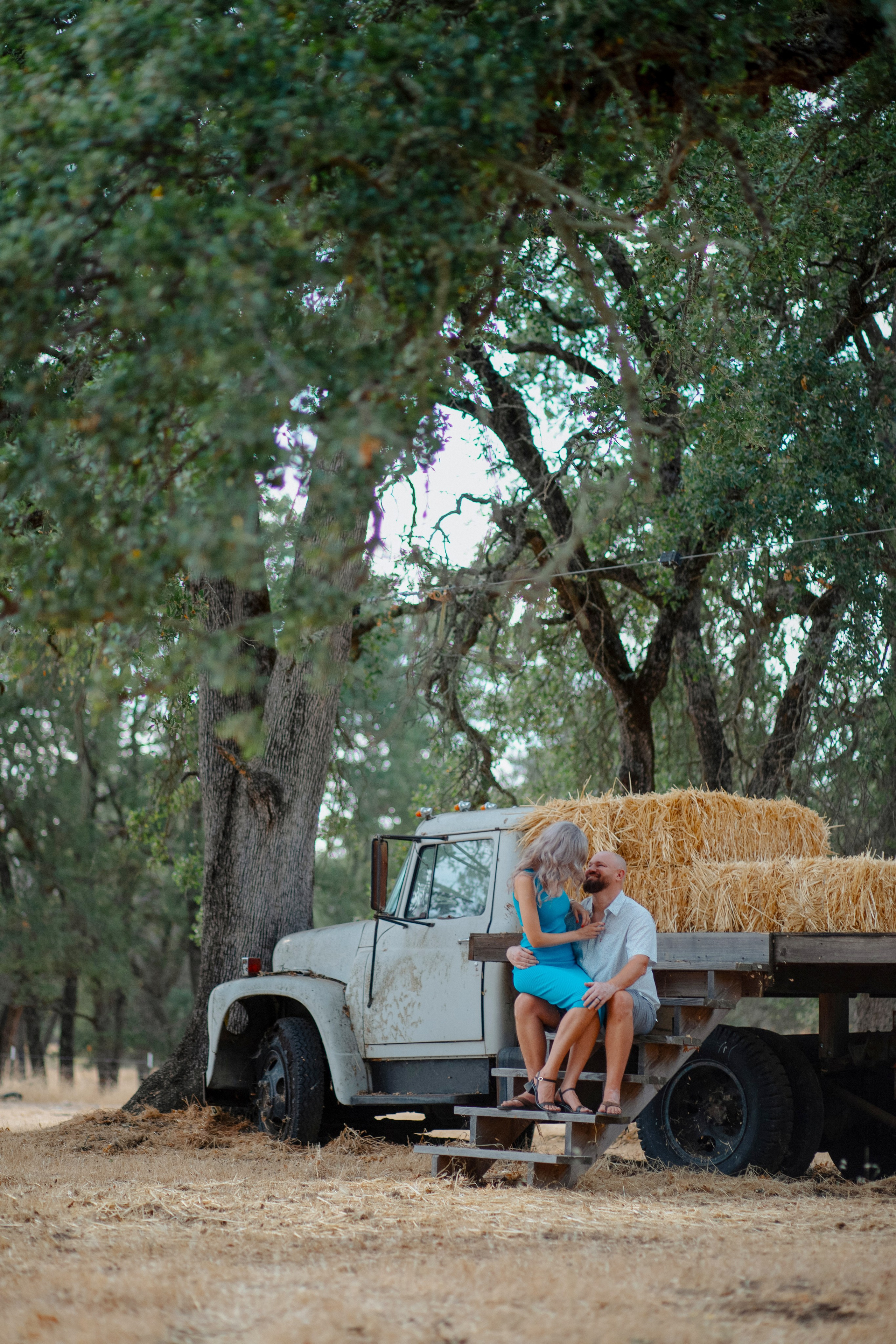 V + H. Photographer Inna Kalmykova