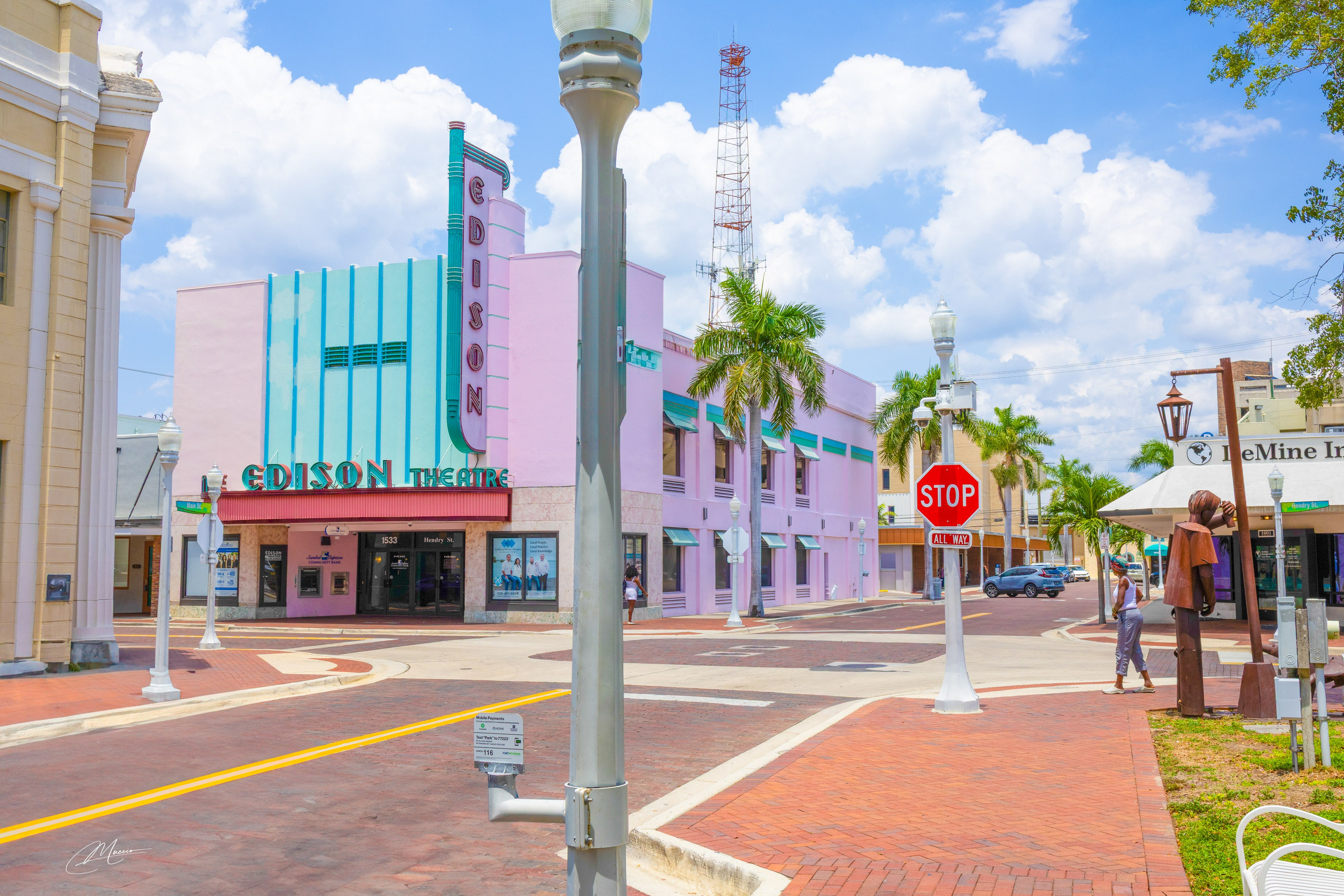 Florida Man — Fort Myers Walkabout. Out and About 239
