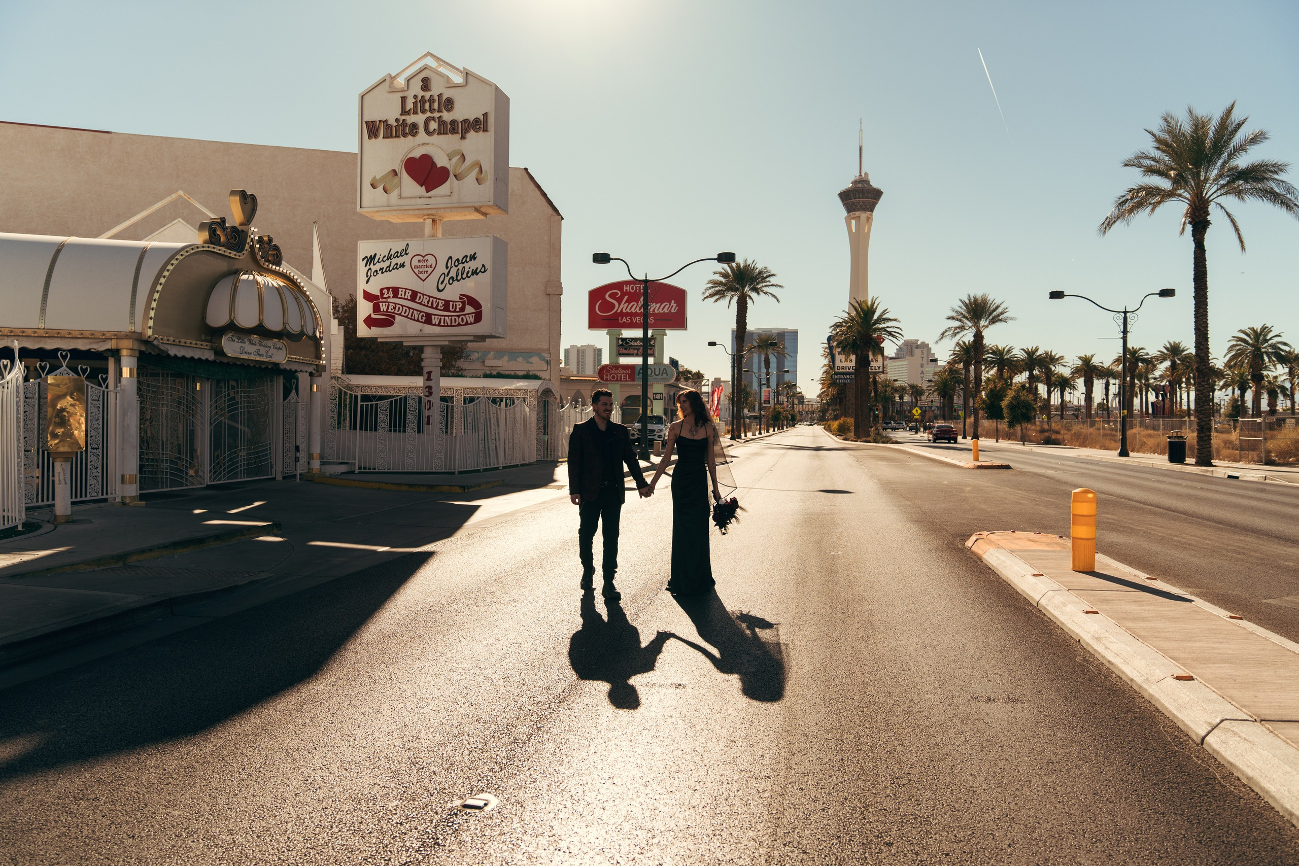 Jordan&Jarret. Wedding & elopement photographer Viktoriya Kravtsov. Las Vegas