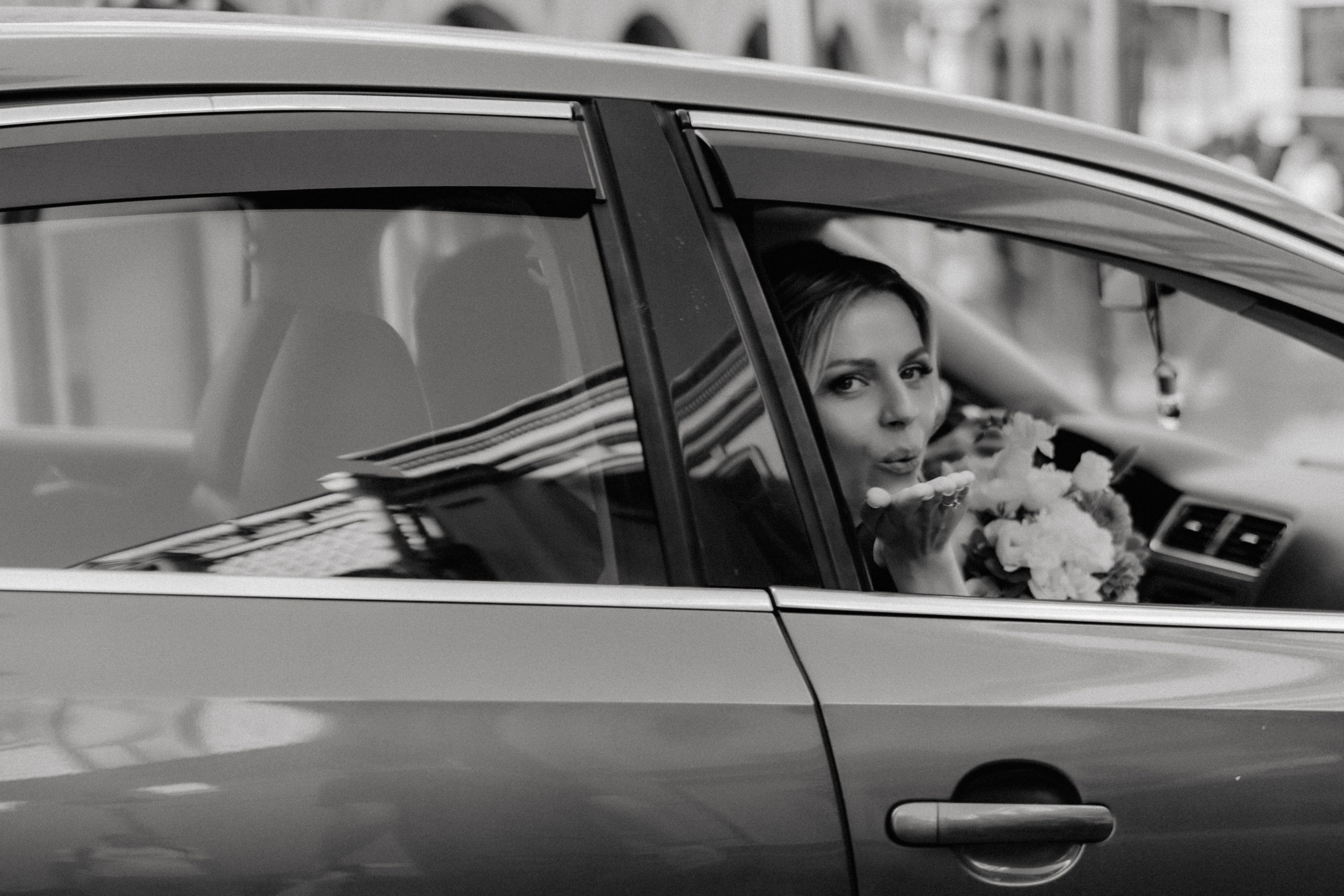 Alexandra & Koba. Photographer Anna Nazarenko